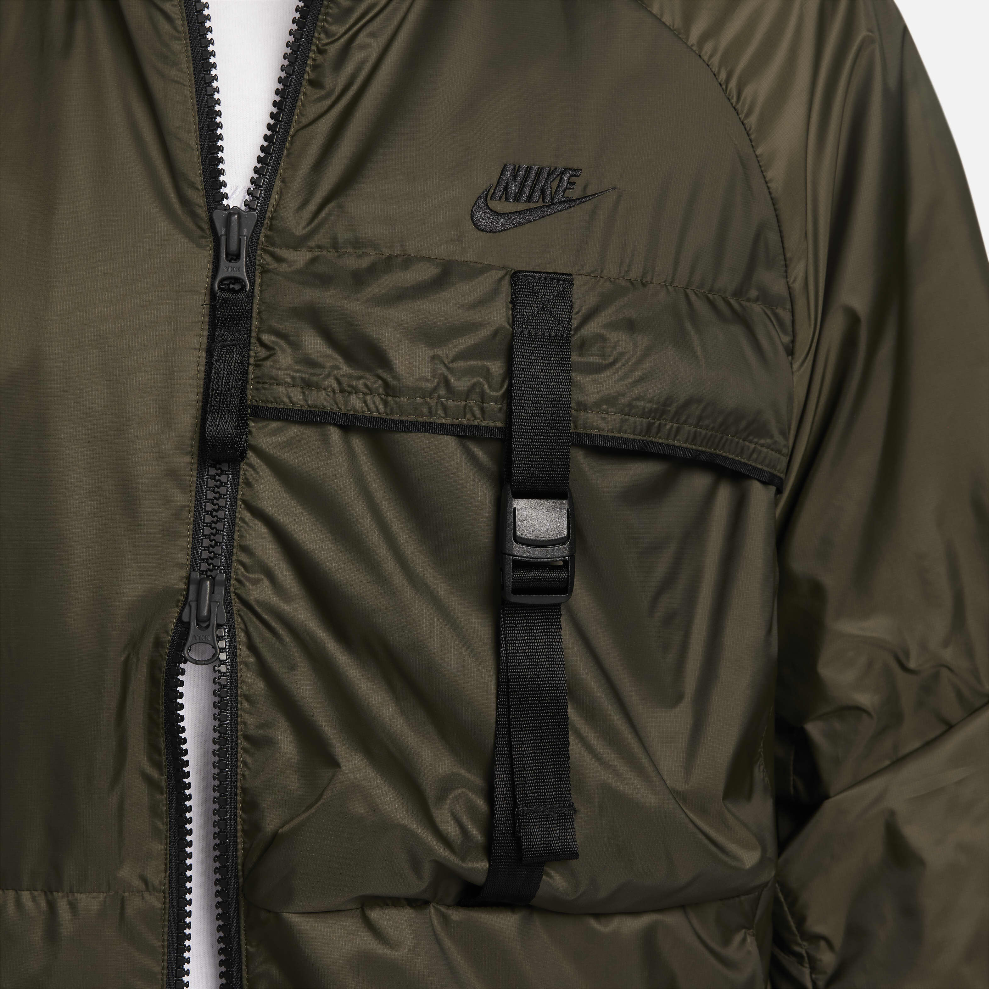 Nike Sportswear Tech Woven image number 3