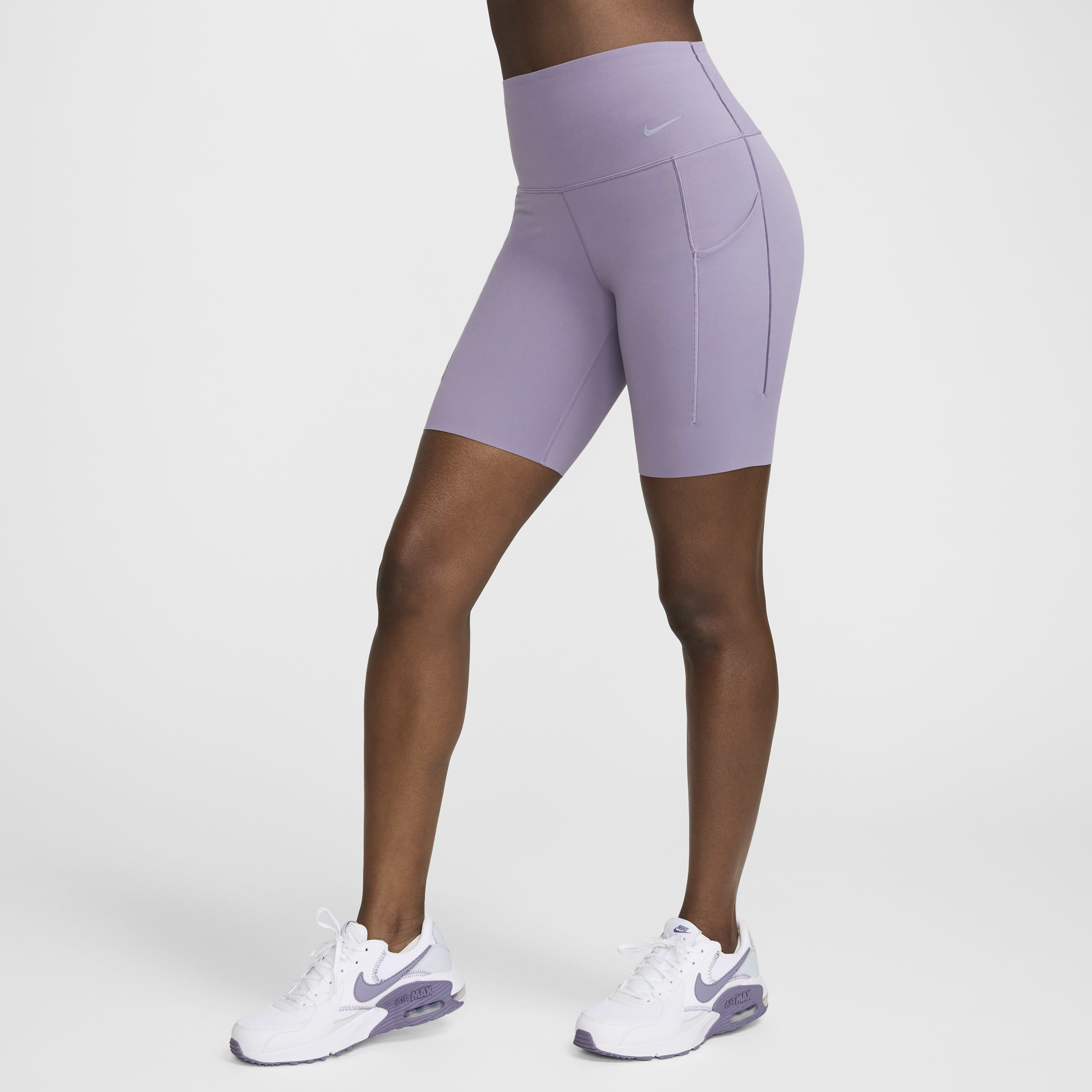 Nike Universa image number 2
