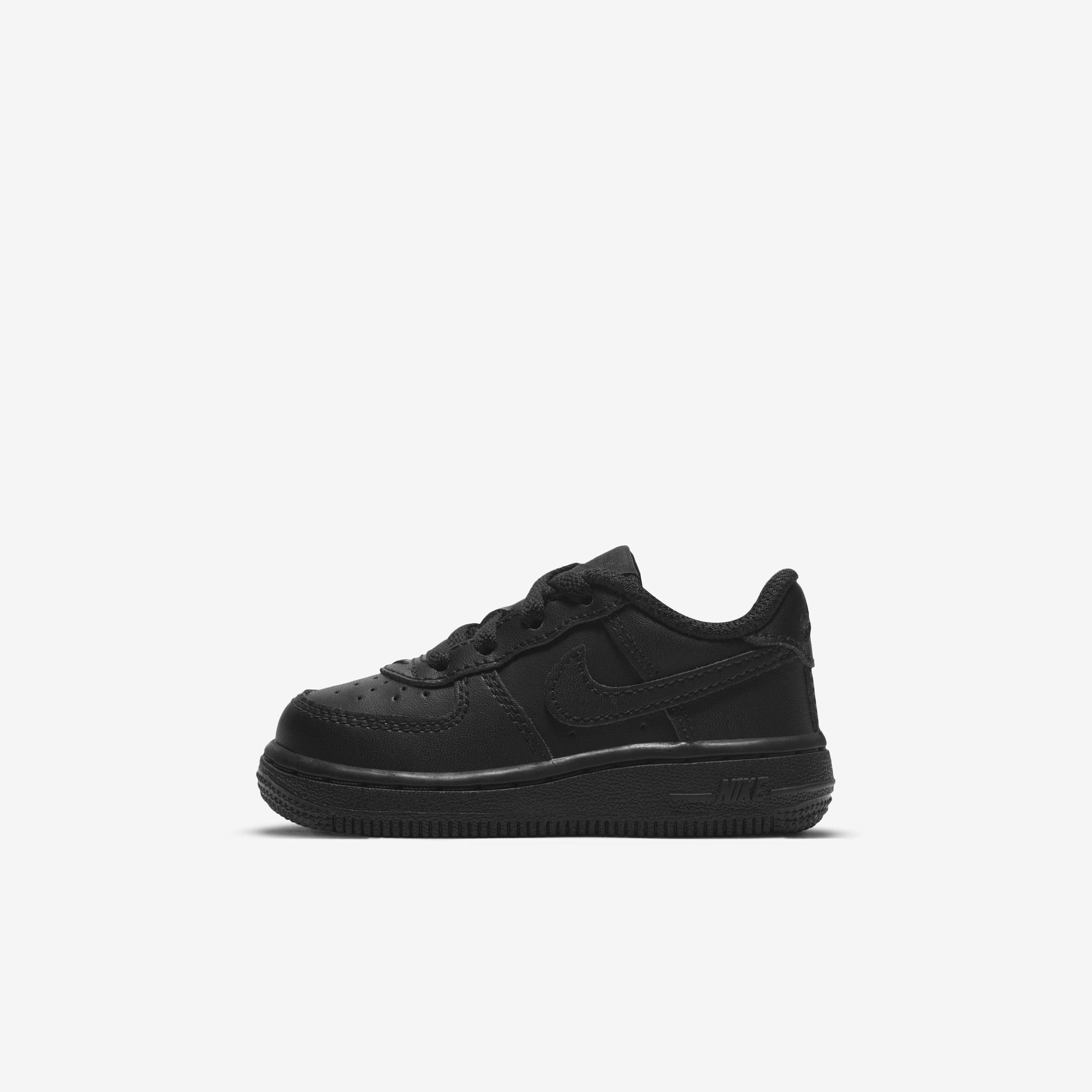 Nike Force 1 LE image number 0