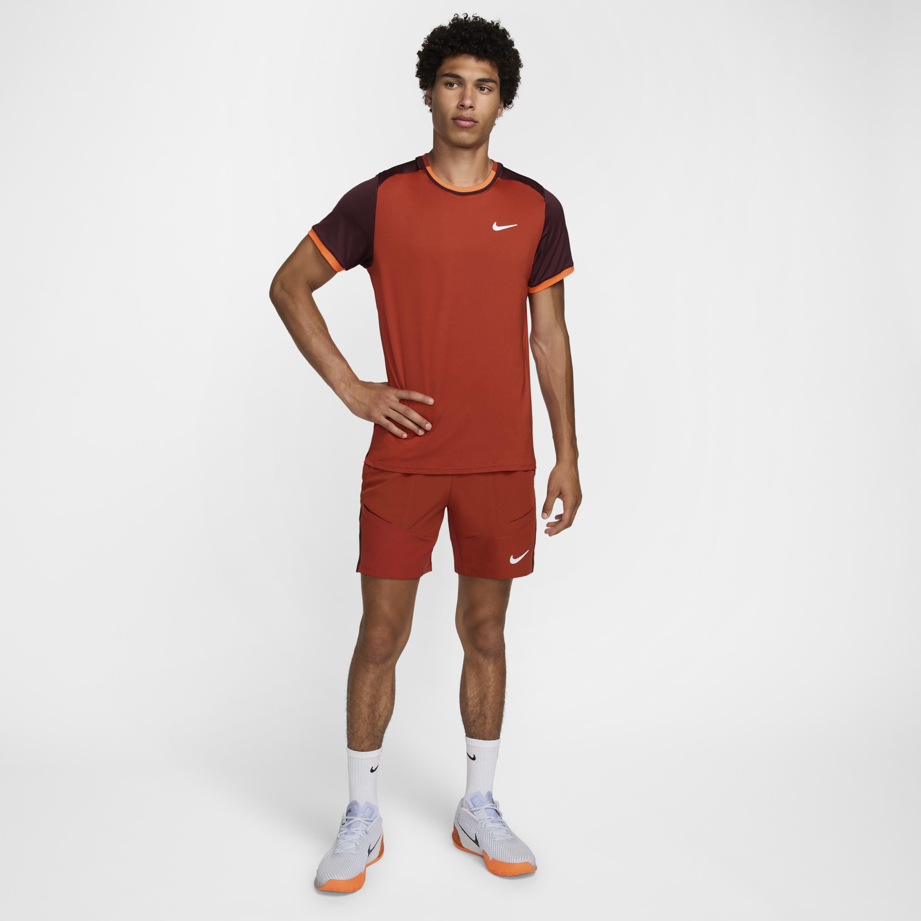 NikeCourt Advantage image number 4