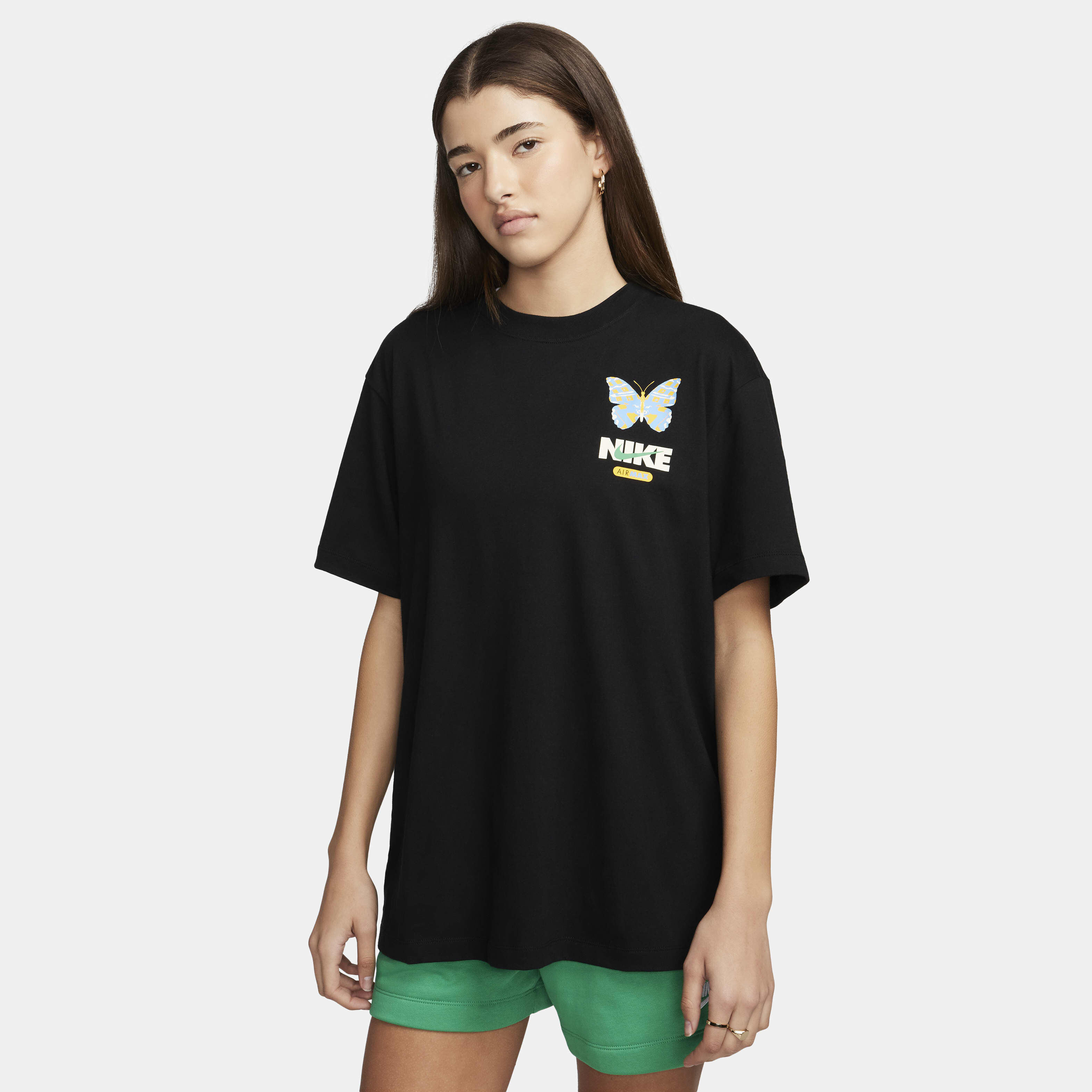 Boyfriend t shirt nike outlet