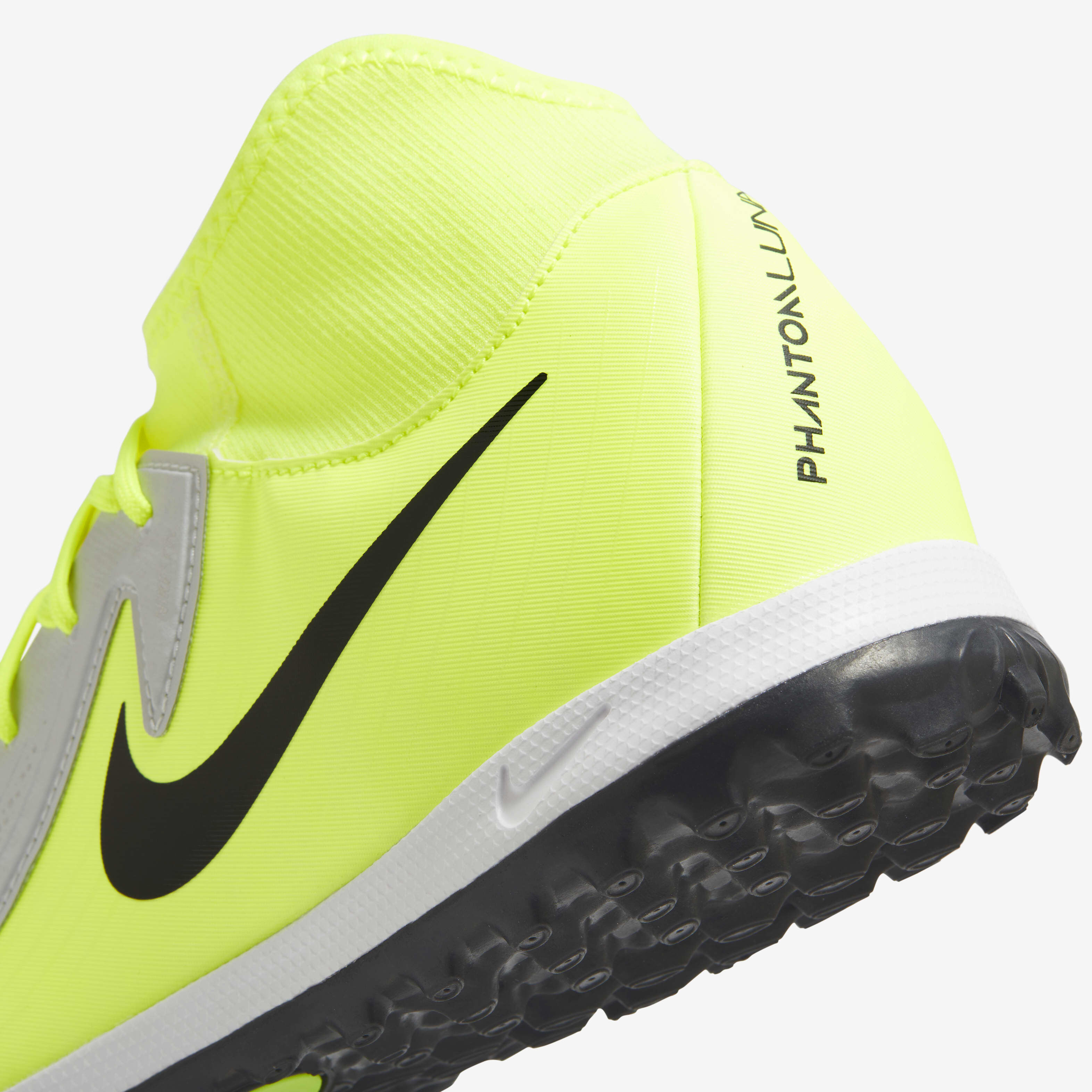 Nike phantom vision elite tf hotsell