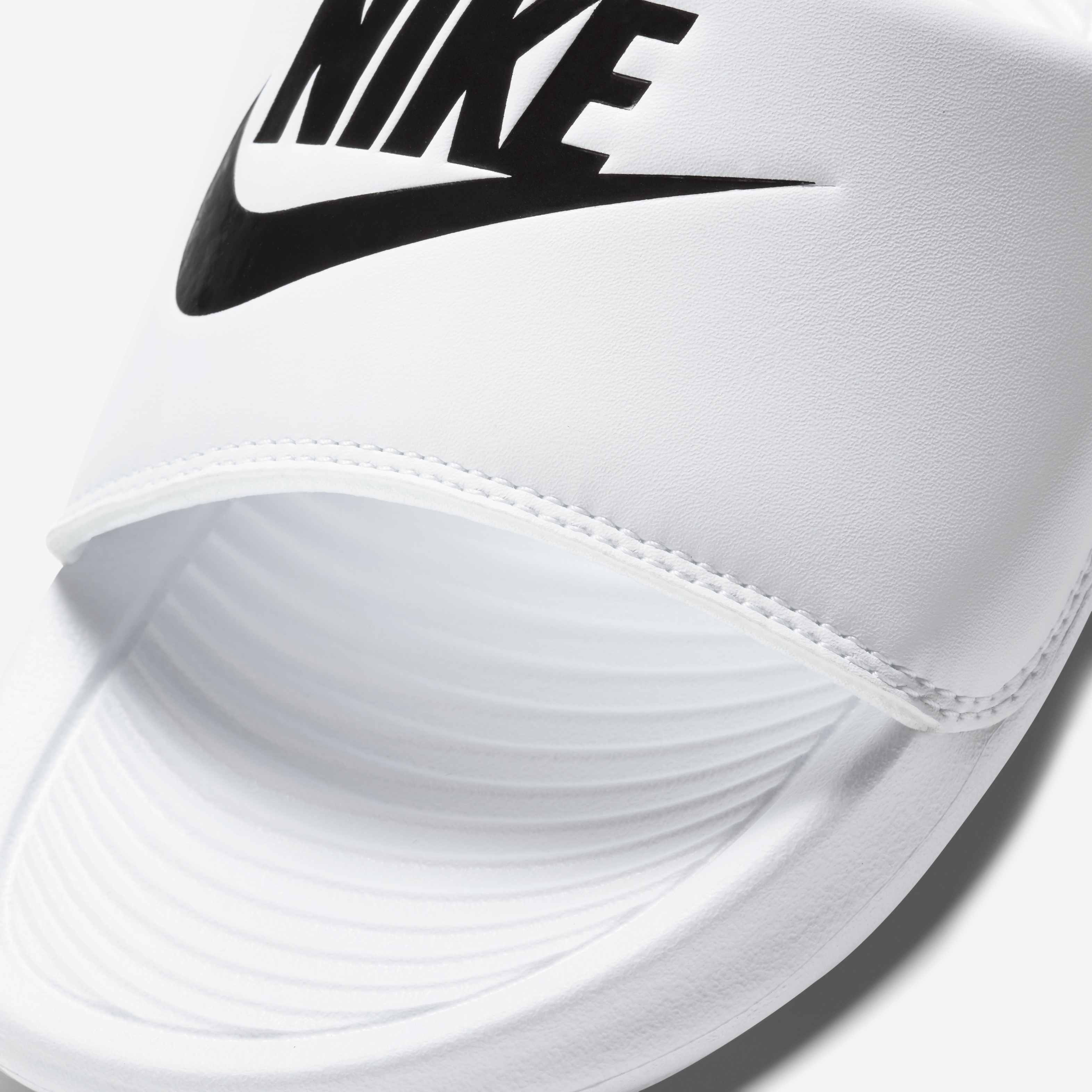 نايكي فيكتوري ون image number 5