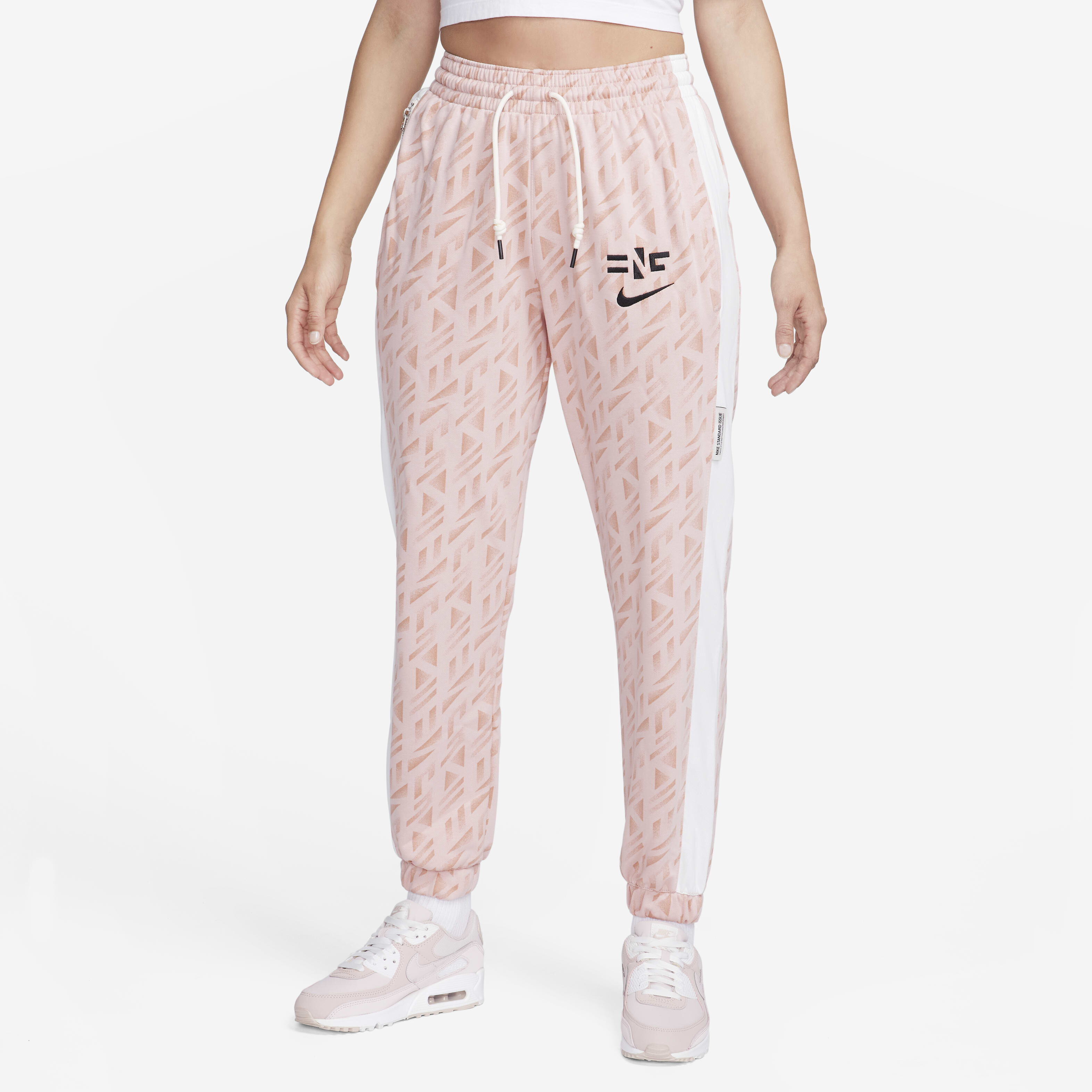 إنجلترا ستاندرد اشيو image number 0