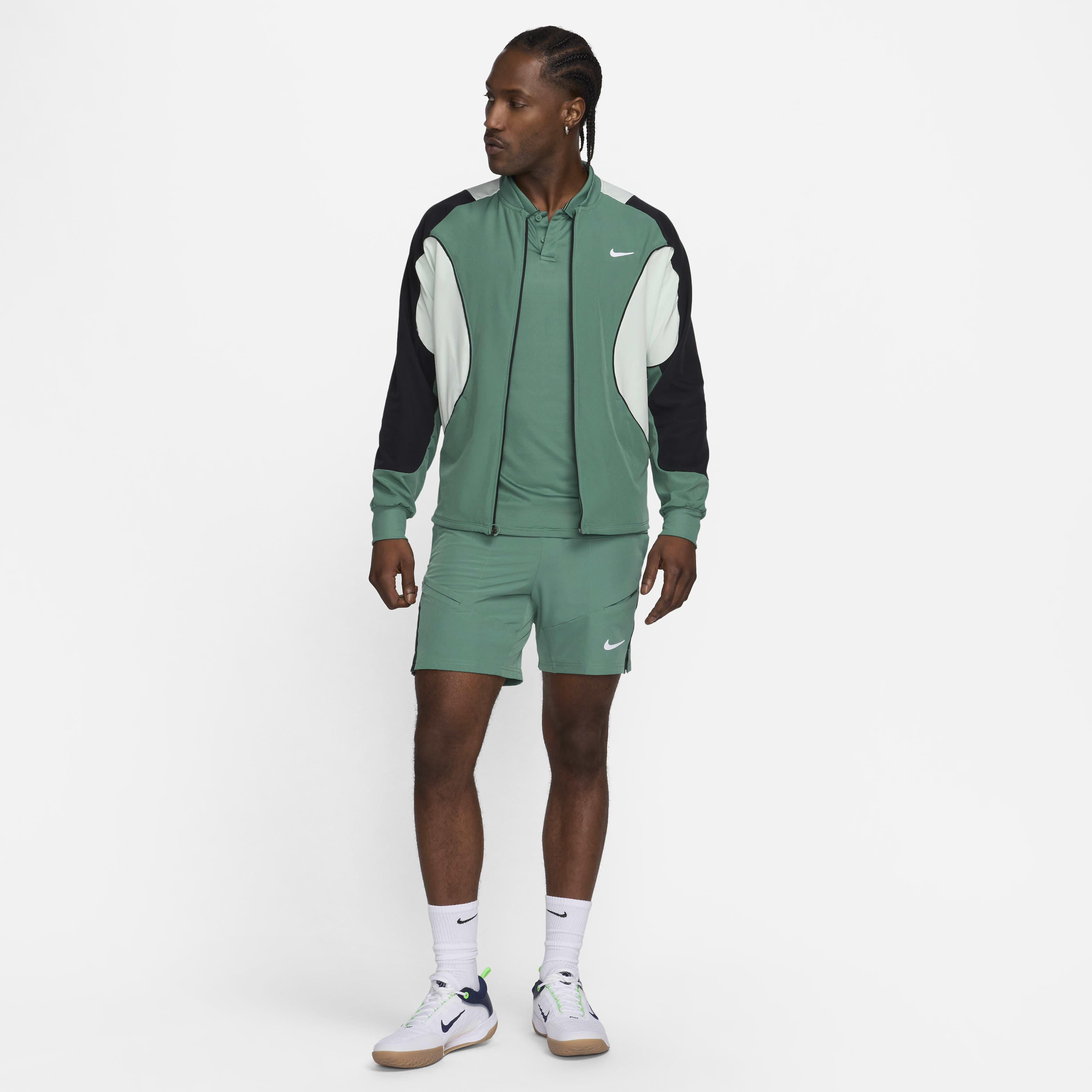 NikeCourt Advantage image number 6