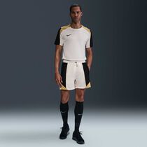 نايكي سترايك بلس