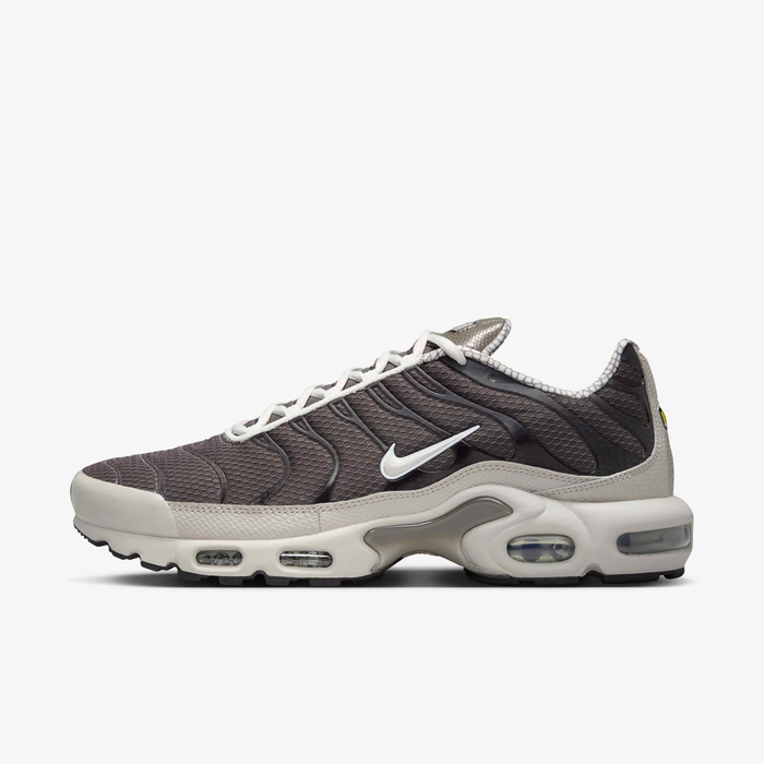 Nike Air Max Plus image number 0 Nike Air Max Plus image number 0