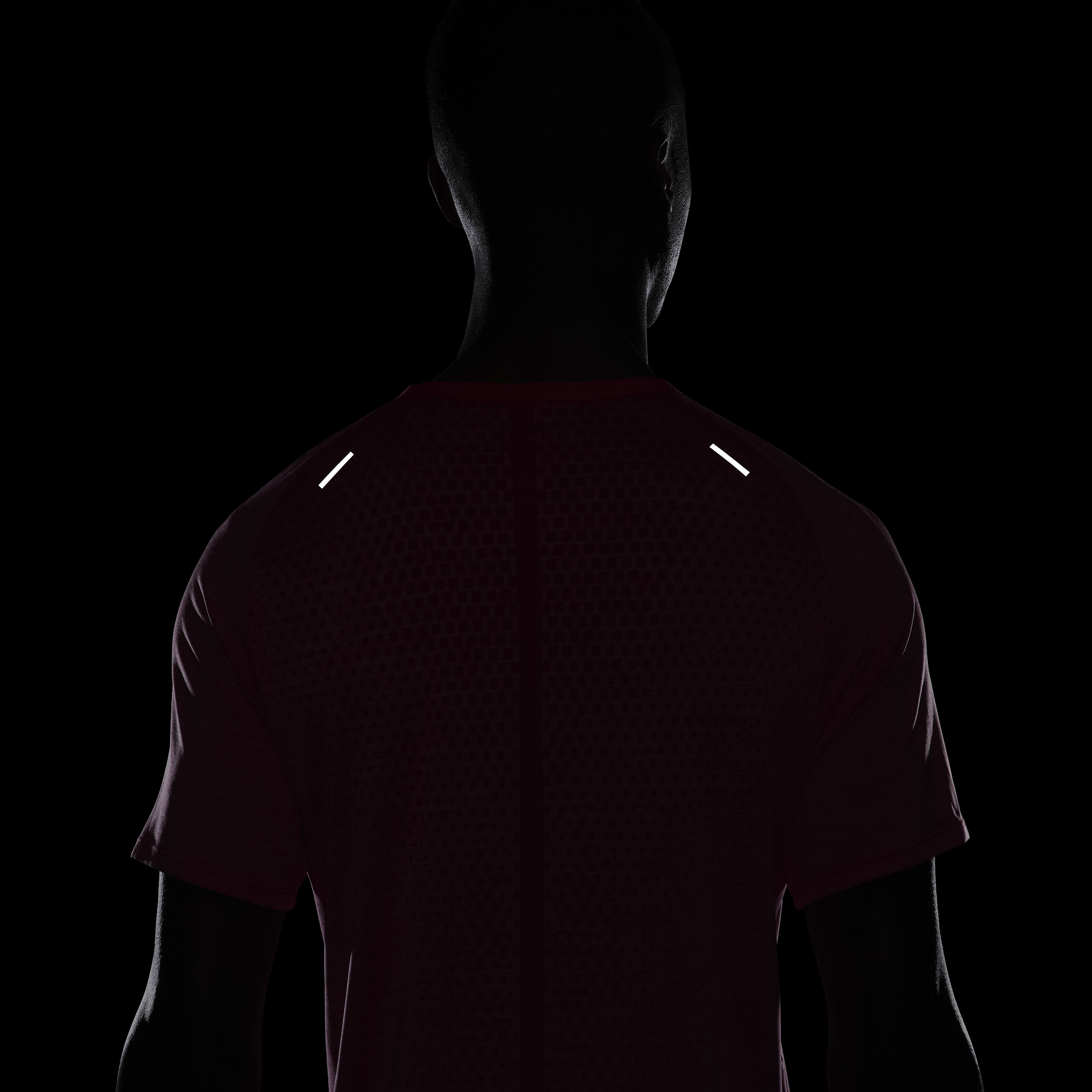 Nike tech running online