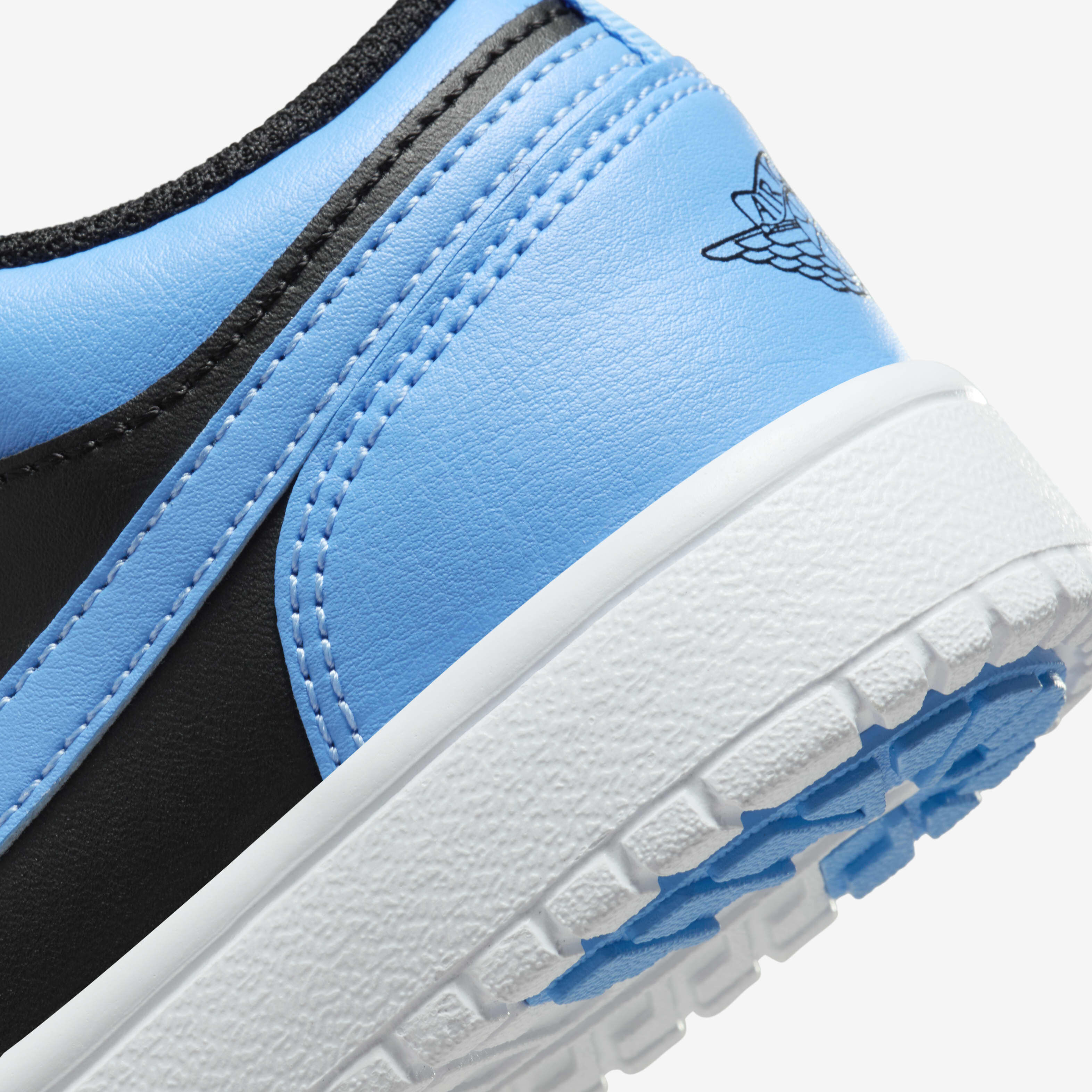 Jordan 1 Low Alt image number 7