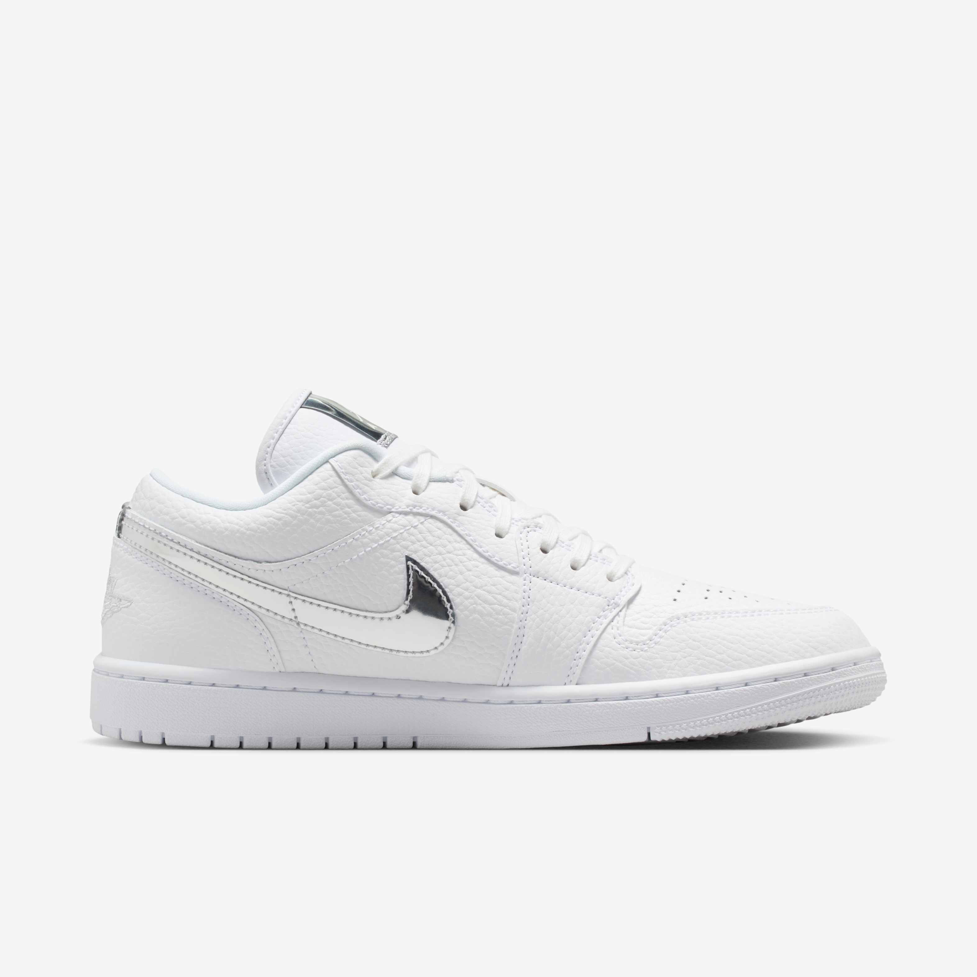 Air Jordan 1 Low SE image number 2
