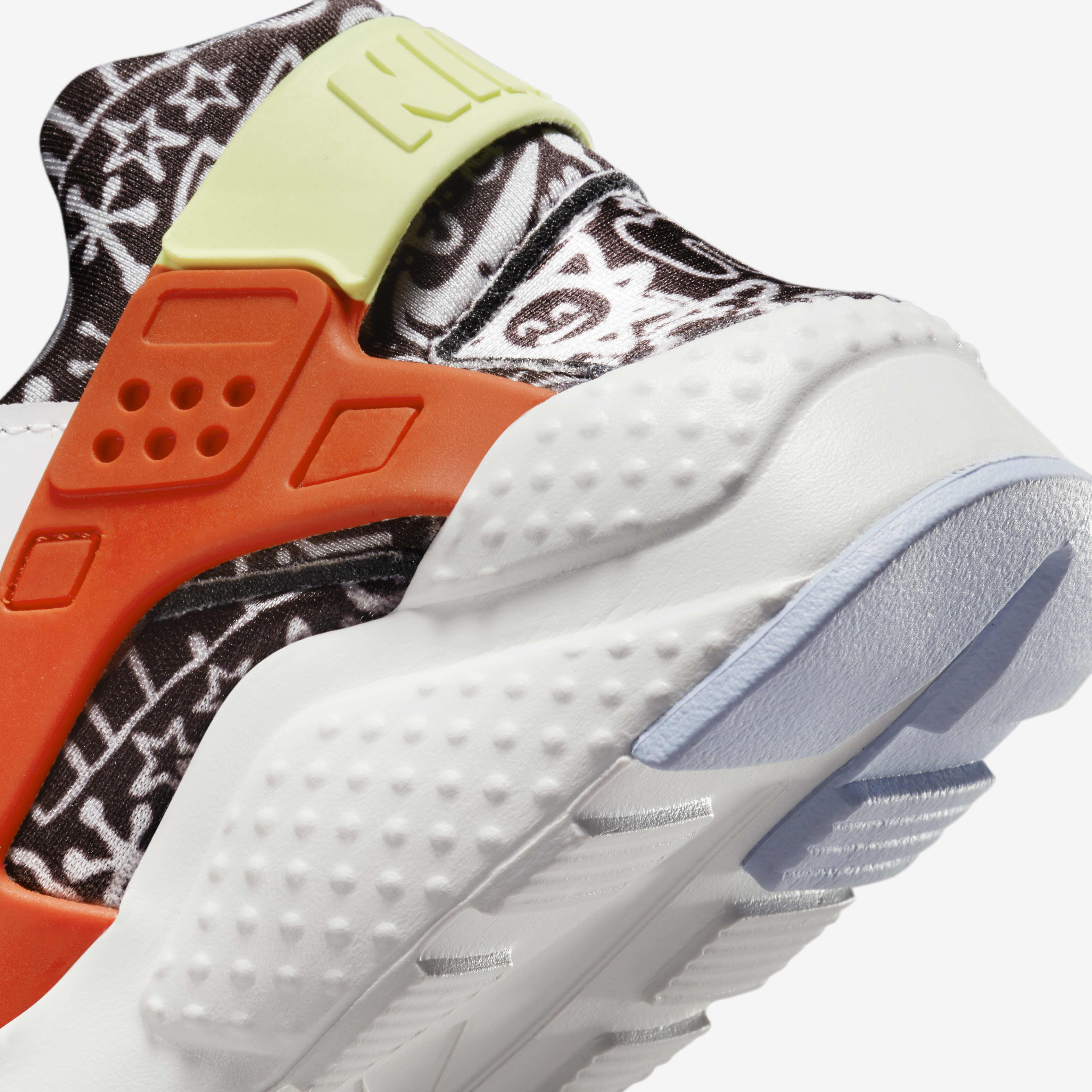 Buy Nike Huarache Run SE Older Kids Shoes Summit White Picante Red Black Light Lemon Twist Nike Kuwait Official