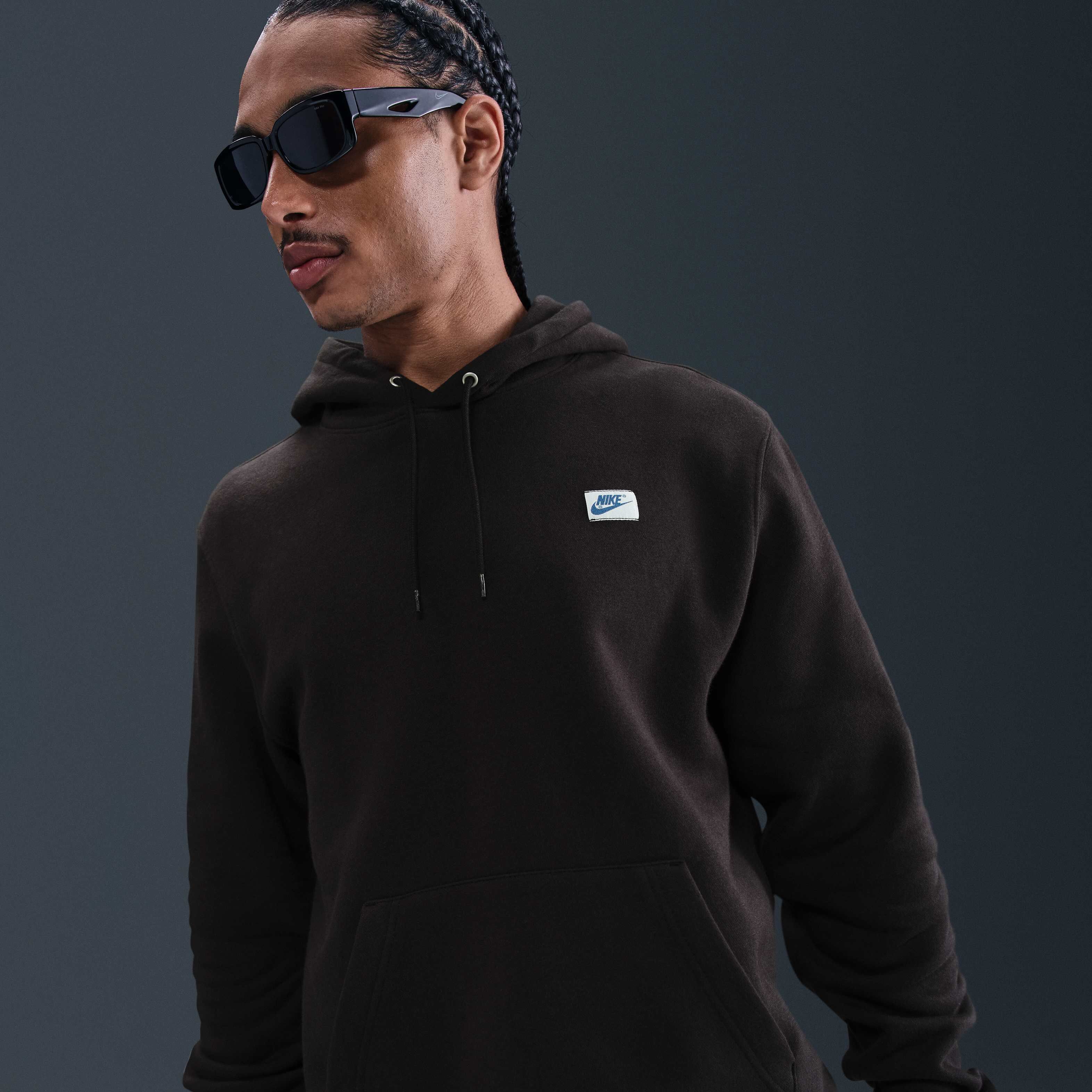 Nike Club image number 2