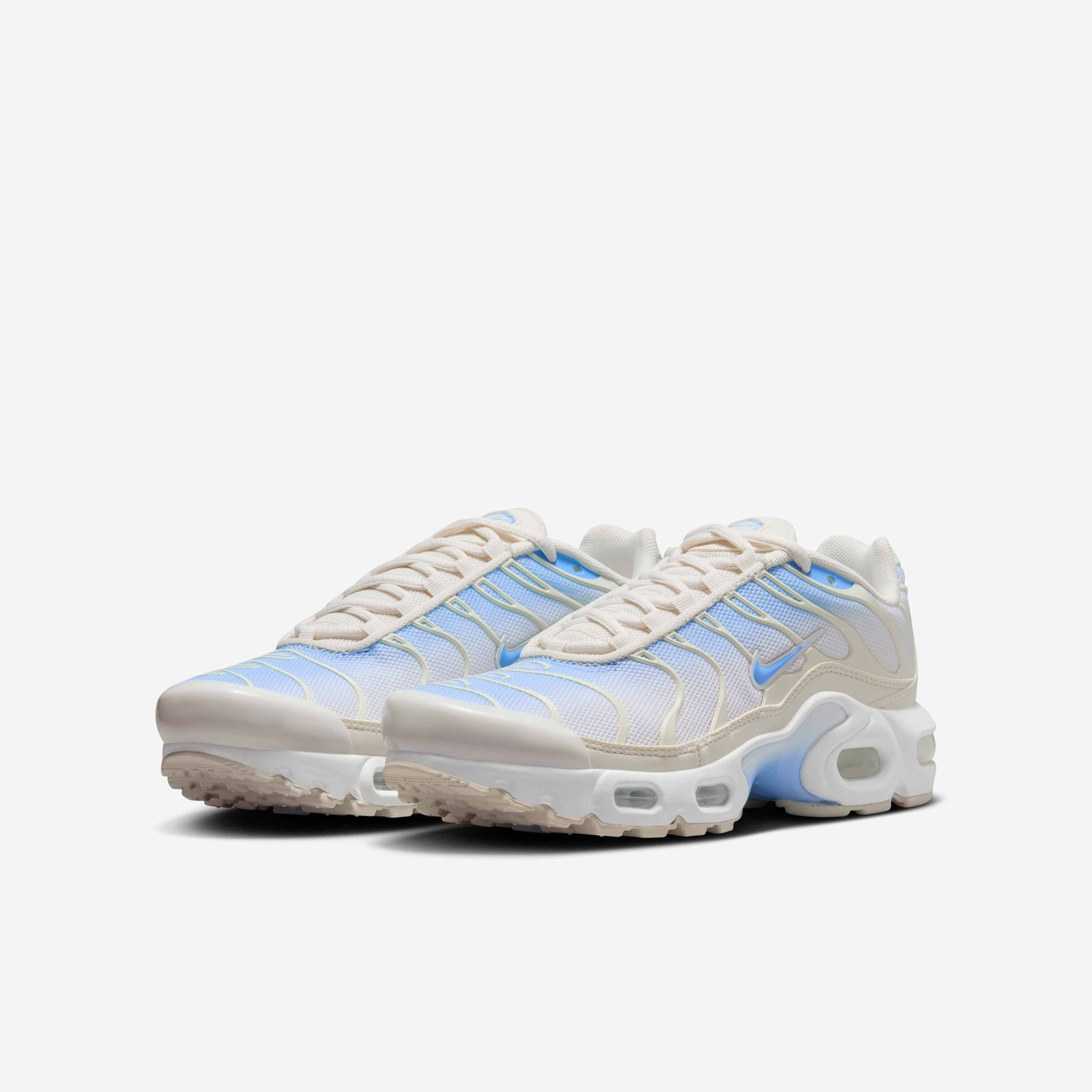 Nike Air Max Plus image number 4