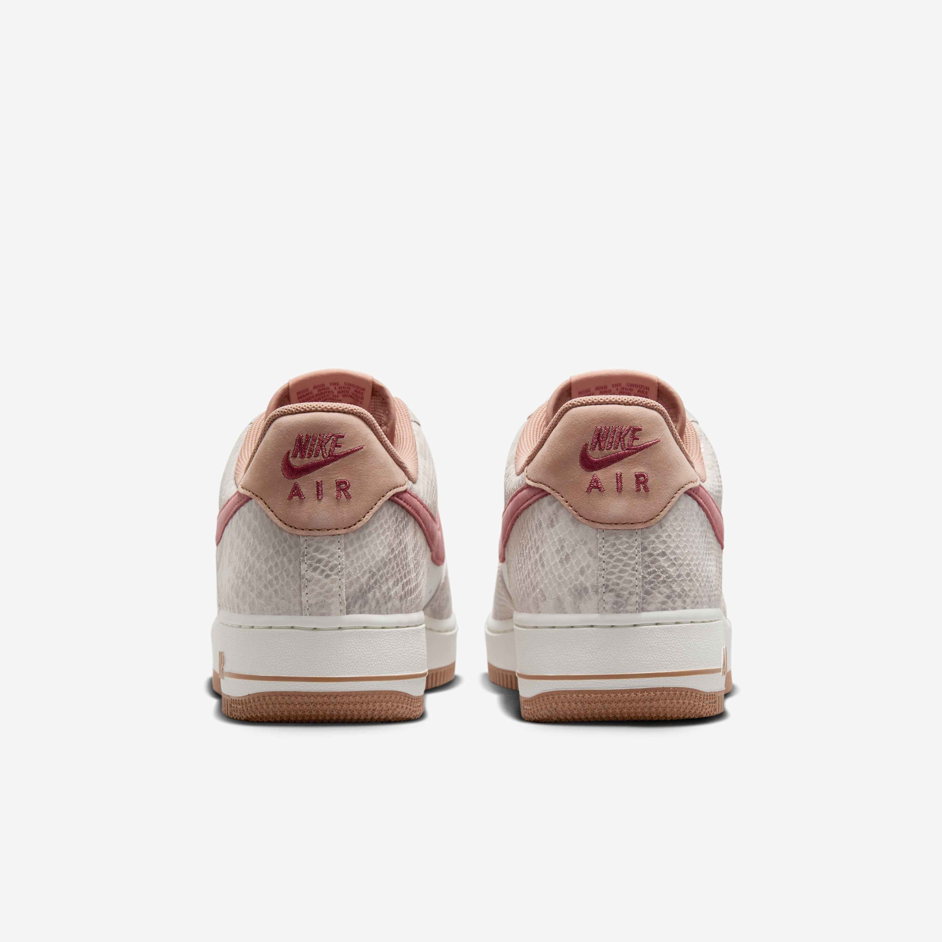 Nike Air Force 1 '07 LV8 image number 5