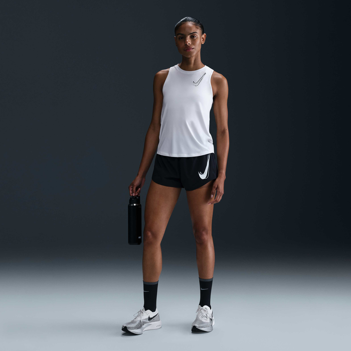 Nike One image number 3 Nike One image number 3