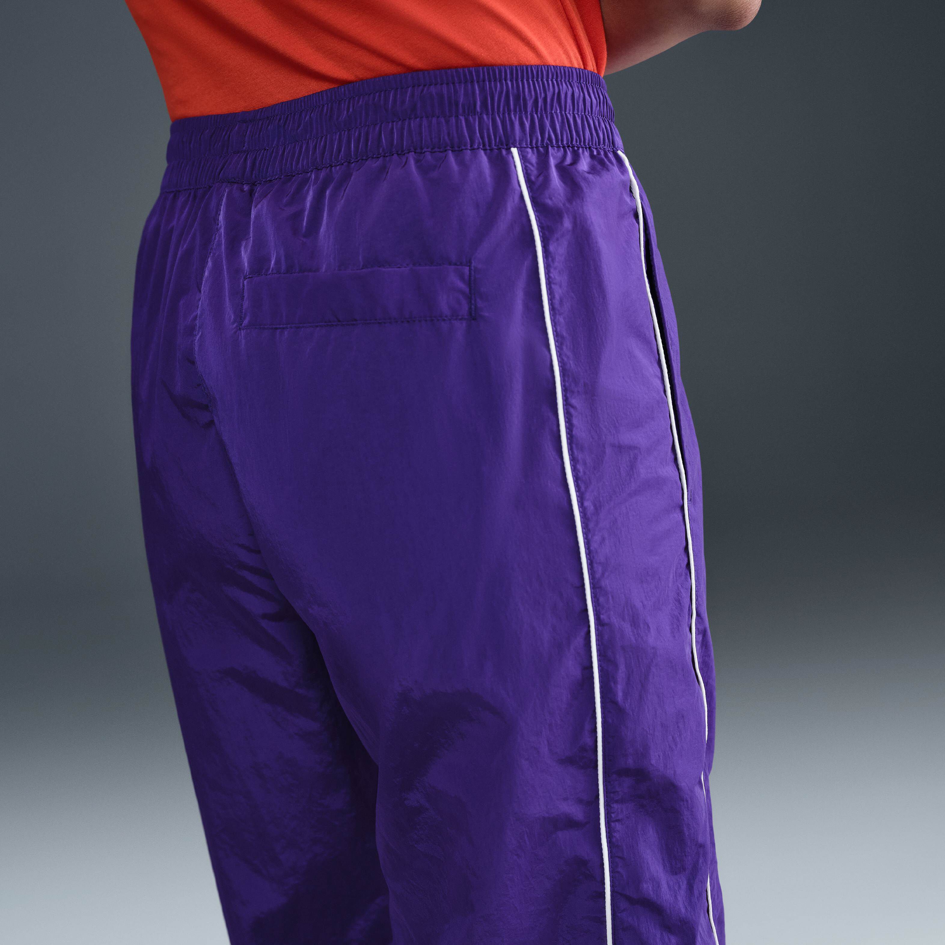 Nike Windrunner image number 2