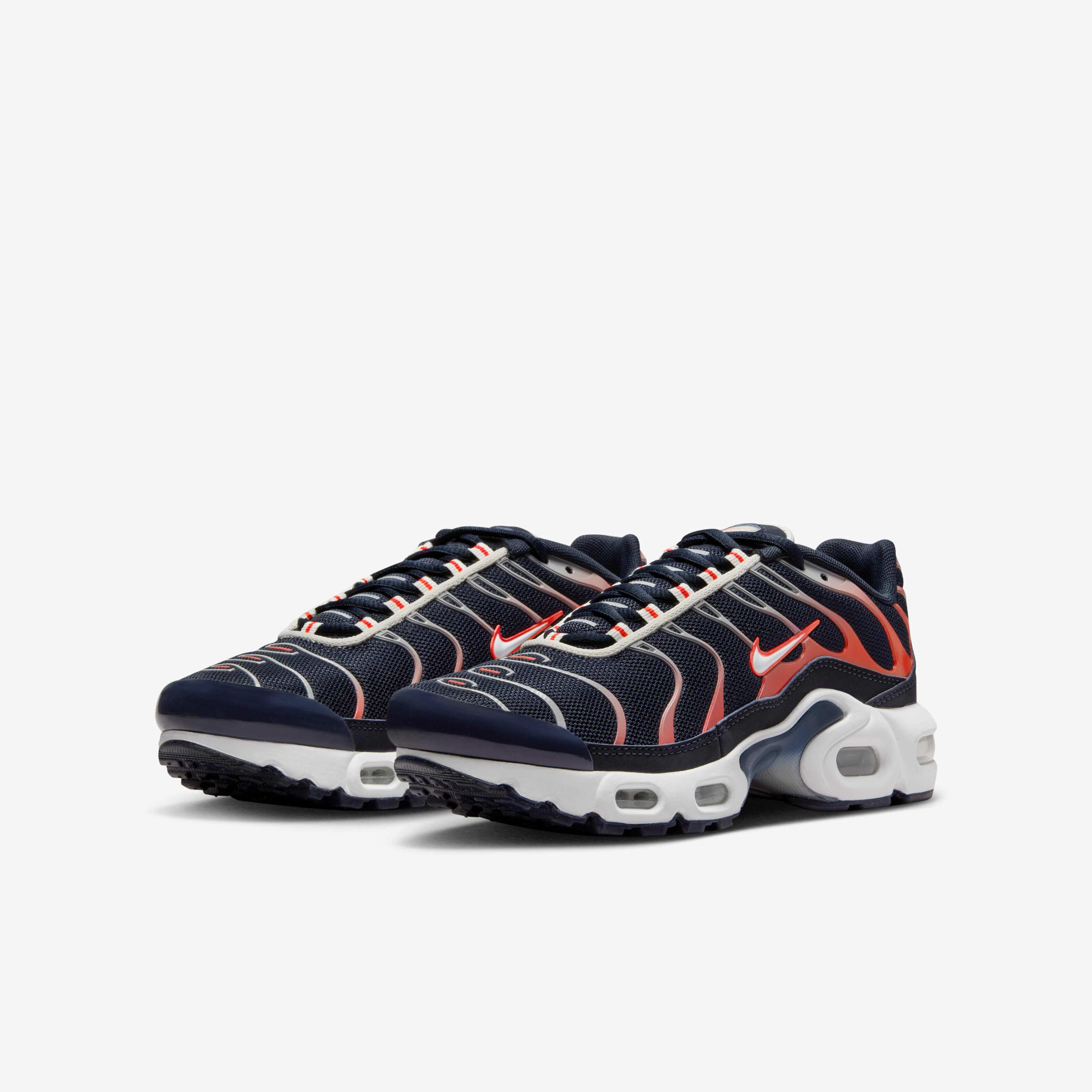 Nike Air Max Plus image number 4