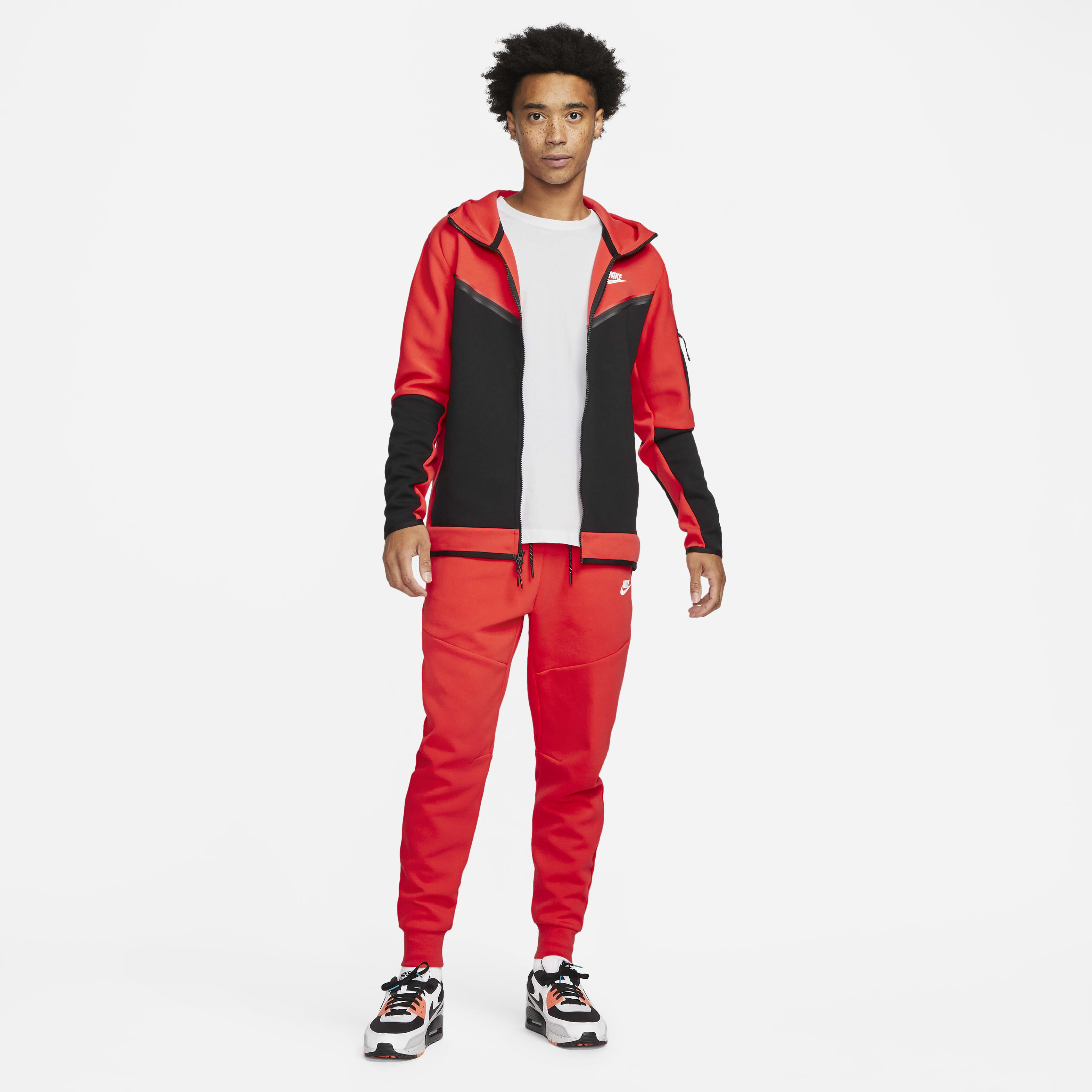 Nike Sportswear Tech Fleece image number 6