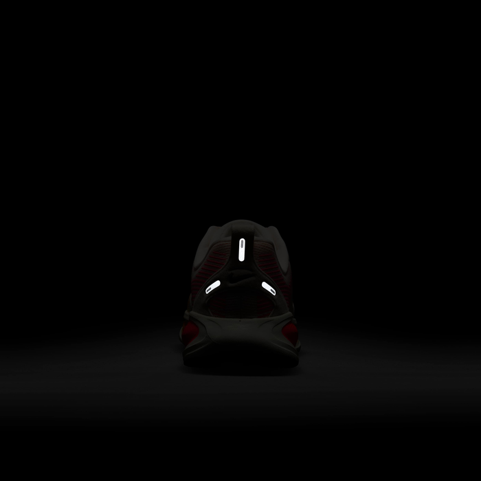 نايكي فوميرو 18 image number 8 نايكي فوميرو 18 image number 8