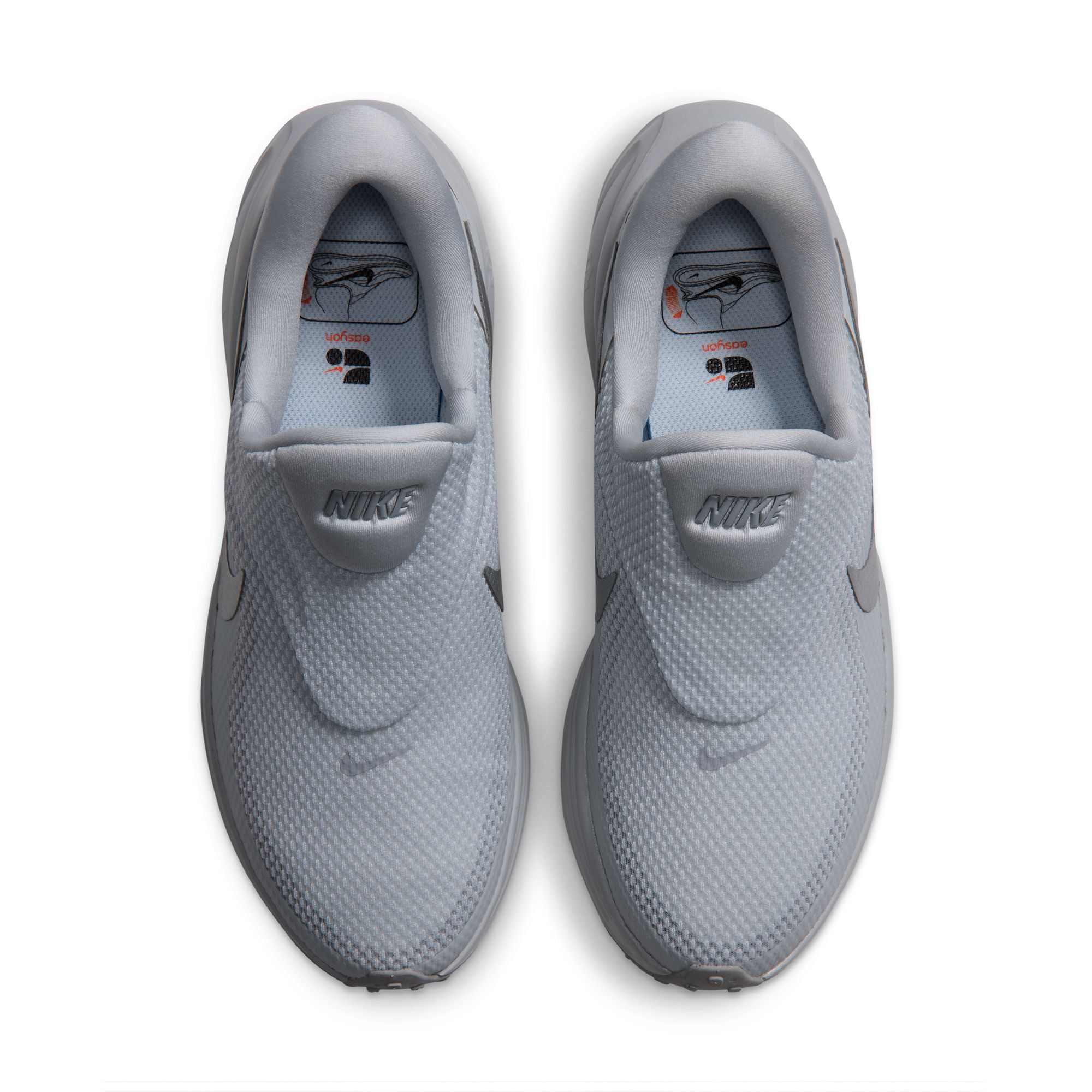 Nike Revolution 8 EasyOn image number 3