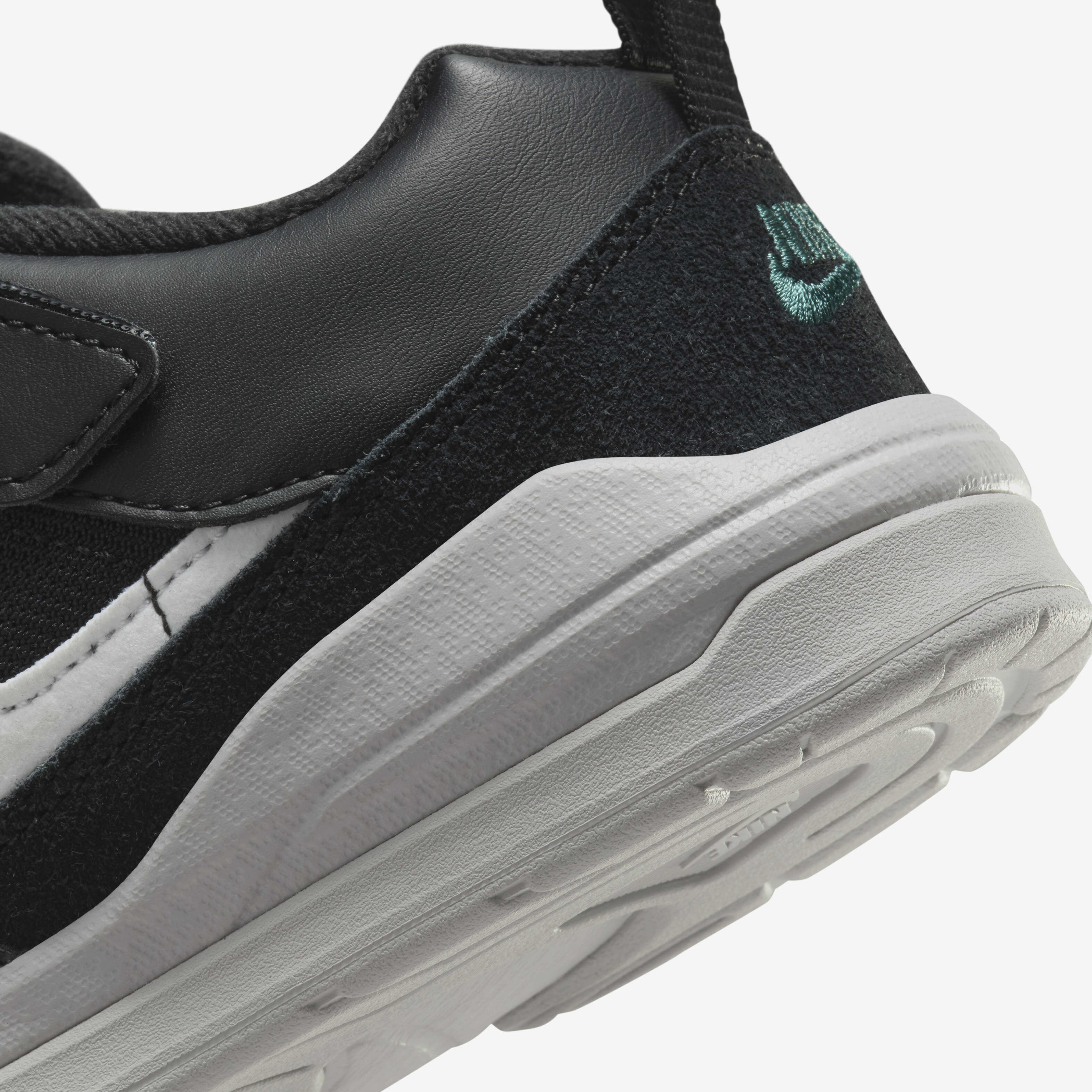 Jordan Stadium 90 image number 7