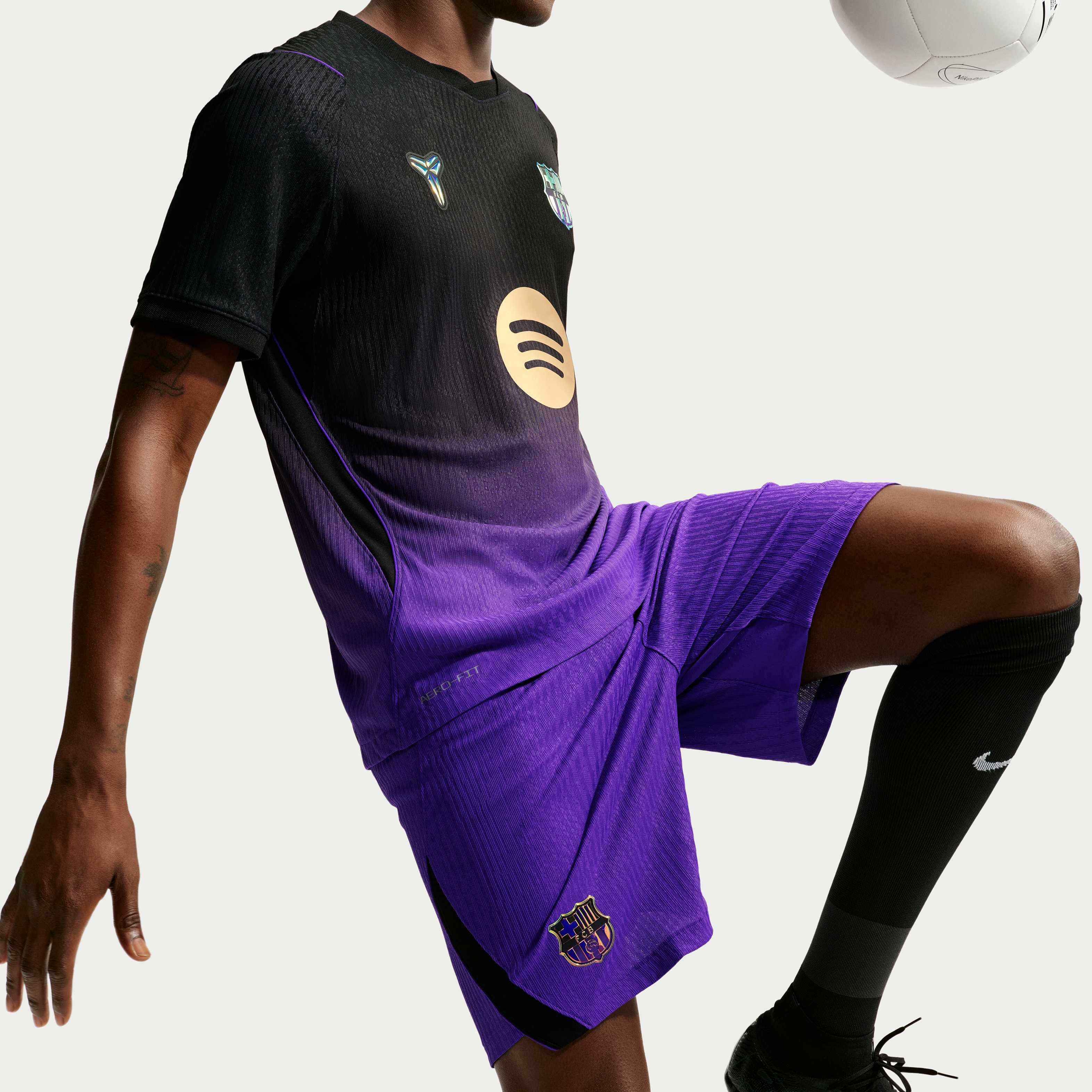 برشلونه 27/2026 الاحتياطي ماتش image number 3