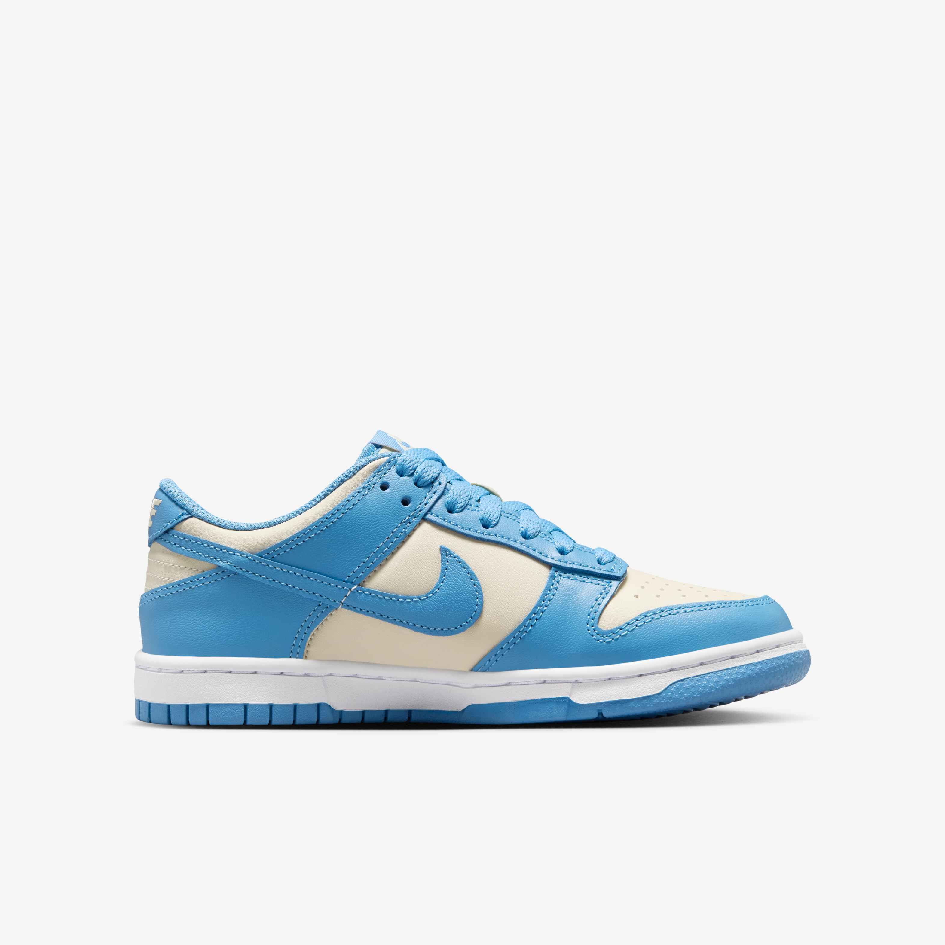 Nike Dunk Low image number 2