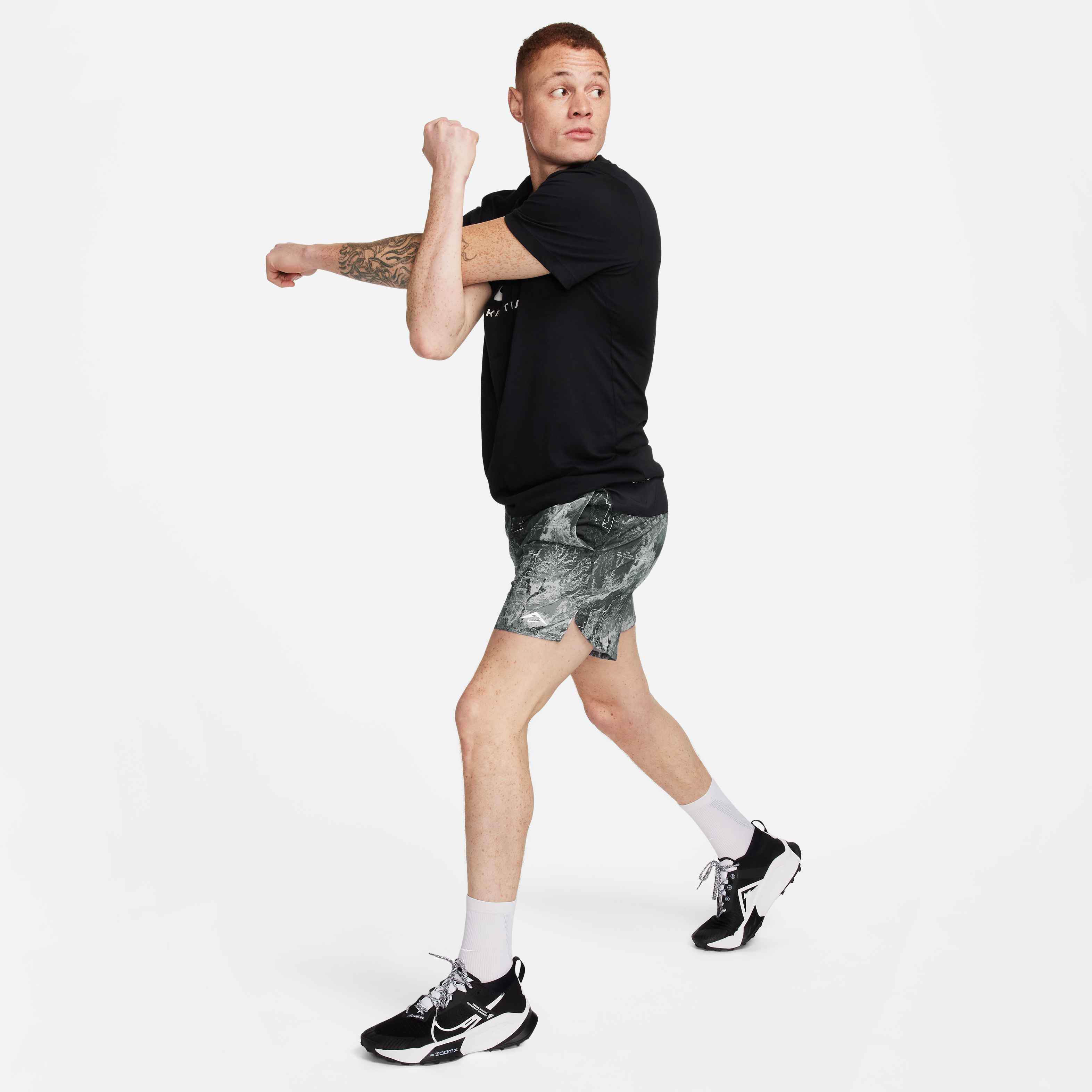 نايكي سترايد image number 8