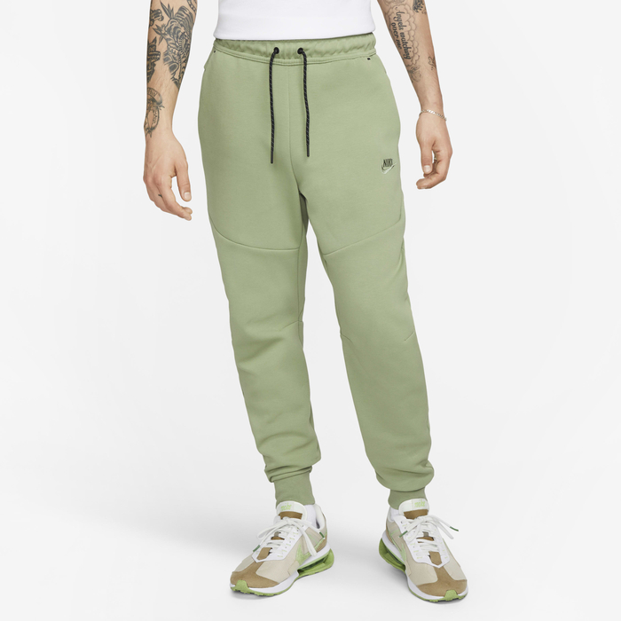 Nike Tech Fleece image number 0 Nike Tech Fleece image number 0