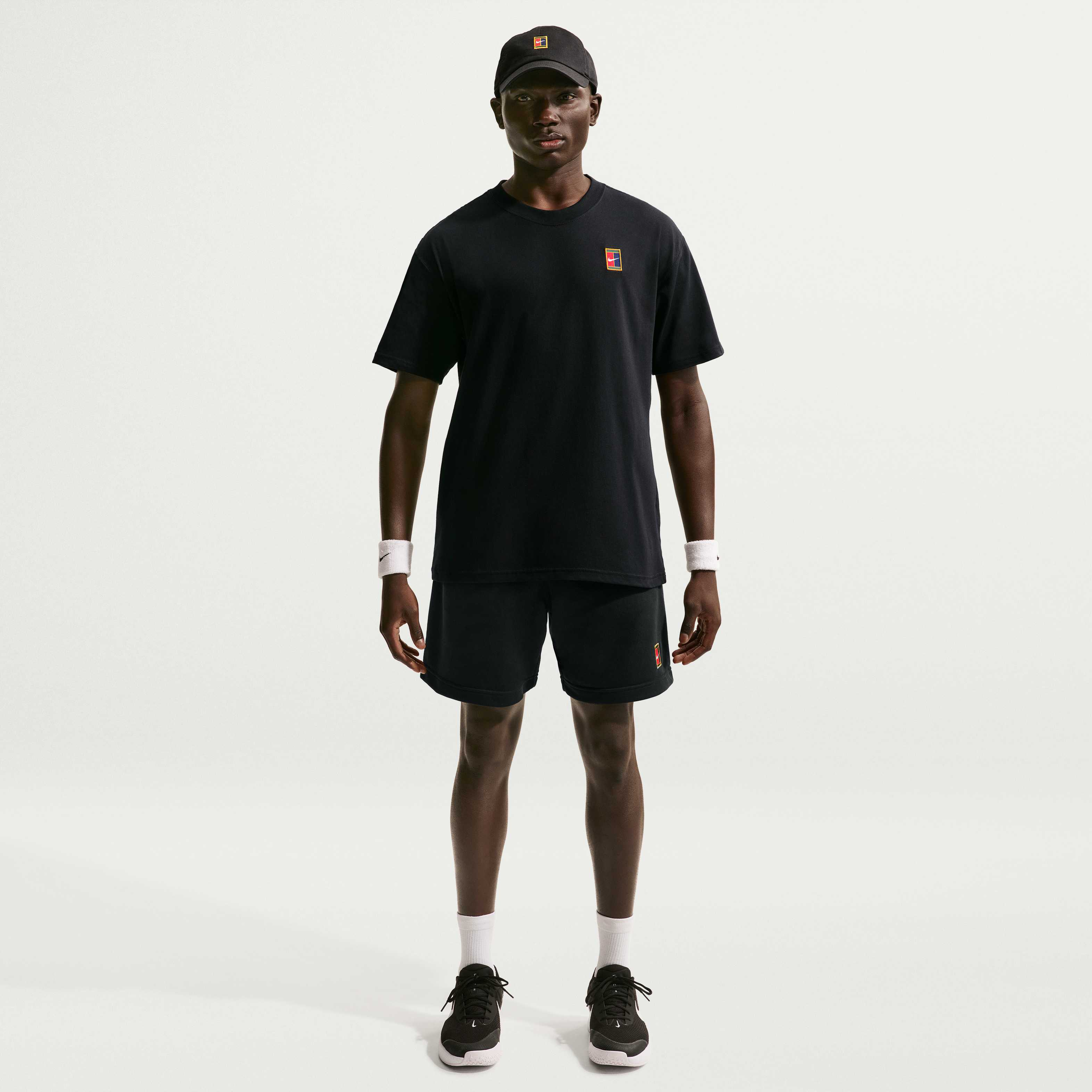 NikeCourt image number 3