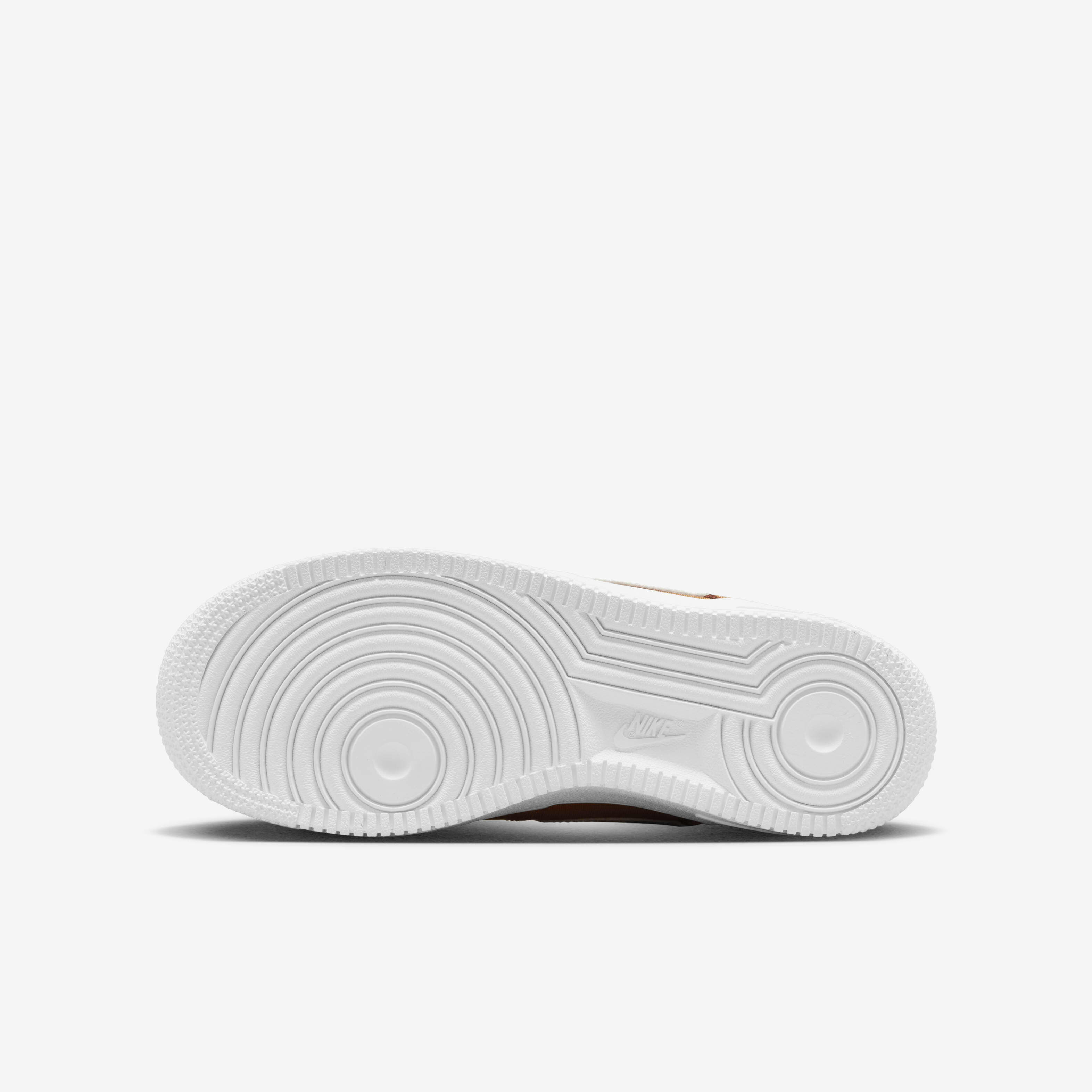 Buy Nike Air Force 1 LV8 2 Older Kids Shoes Nike Kuwait Official