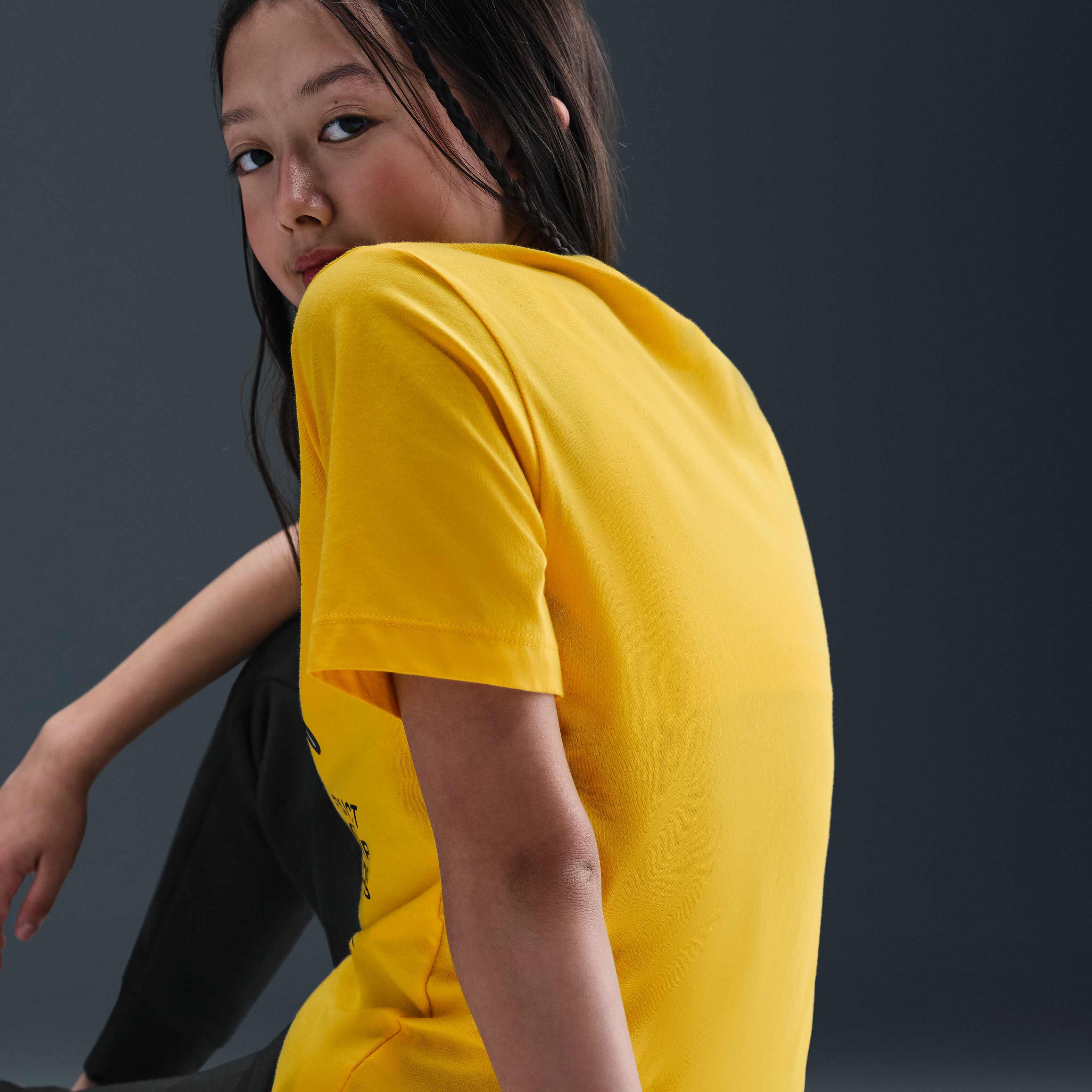 تشكيلة نايكي وليغو image number 3