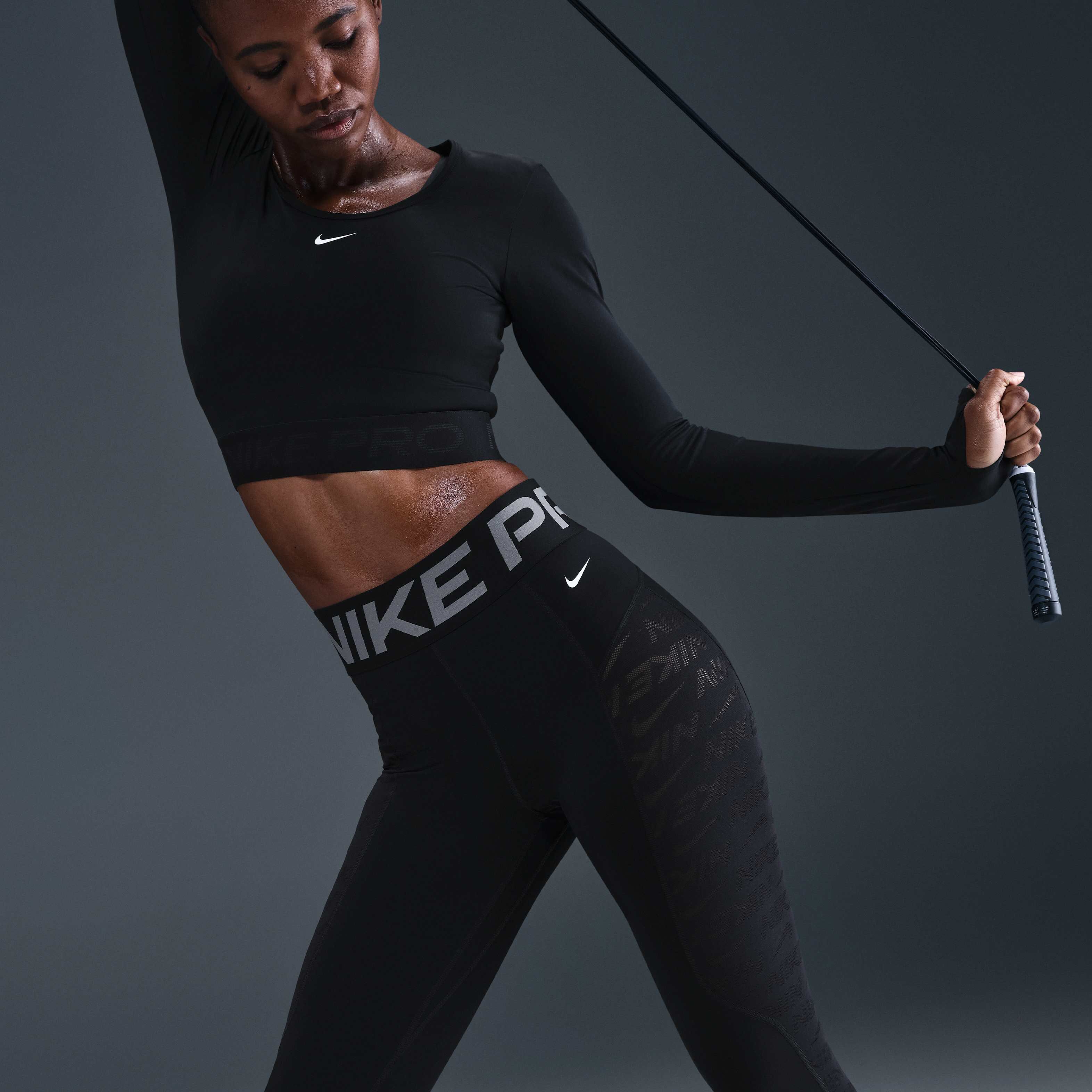 Nike Pro Sculpt image number 4