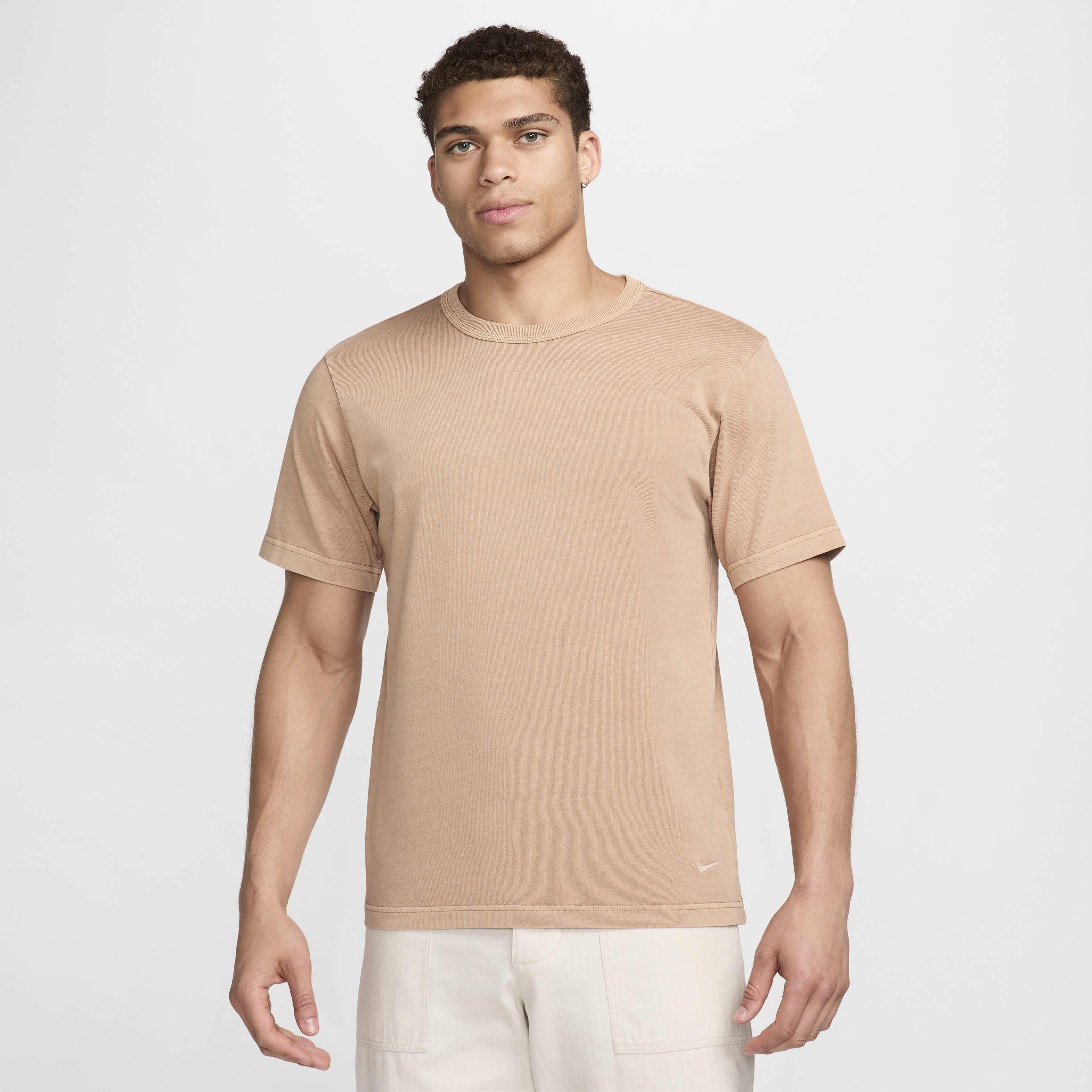 نايكي لايف image number 0