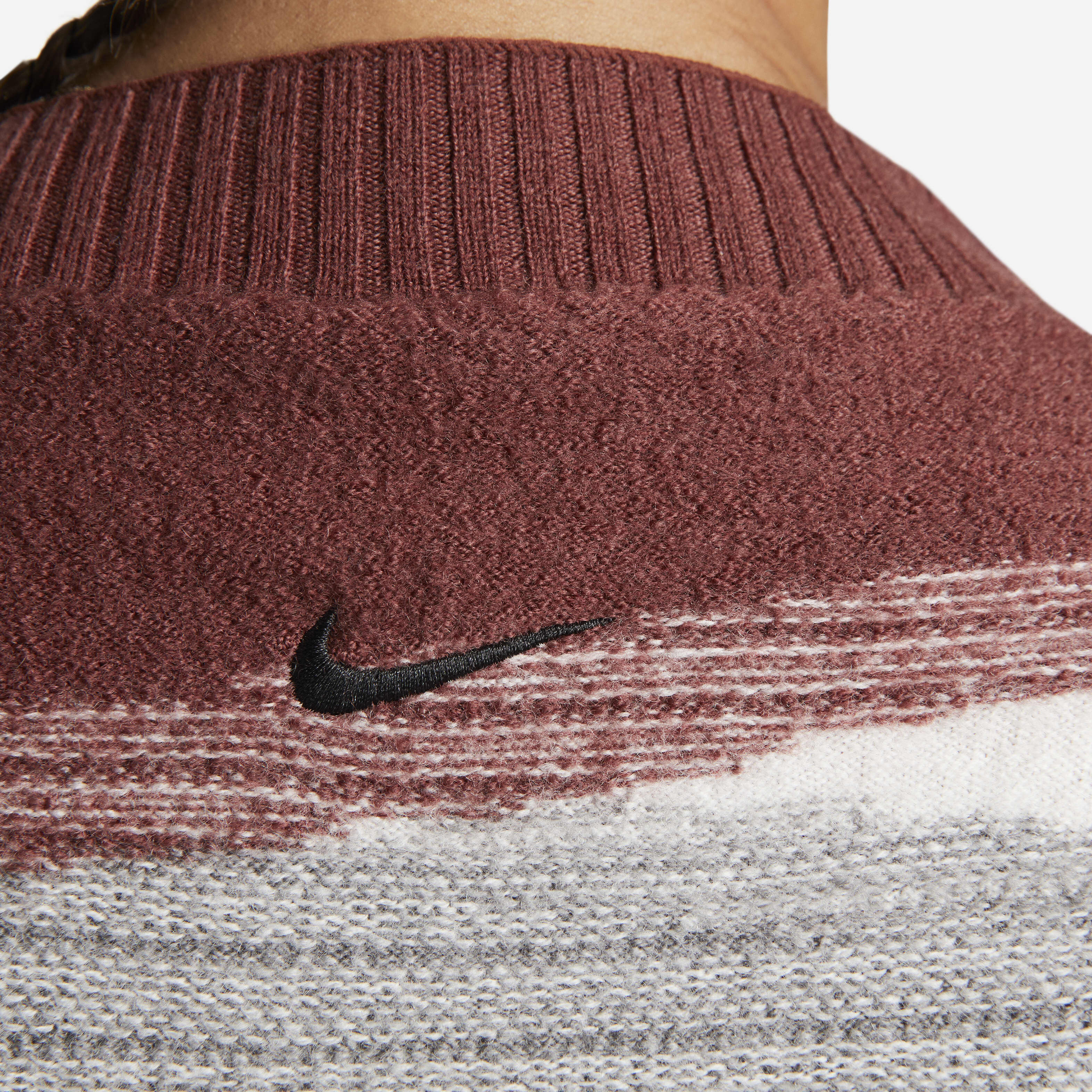 نايكي يوغا ثيرما-فت ايه دي في image number 3