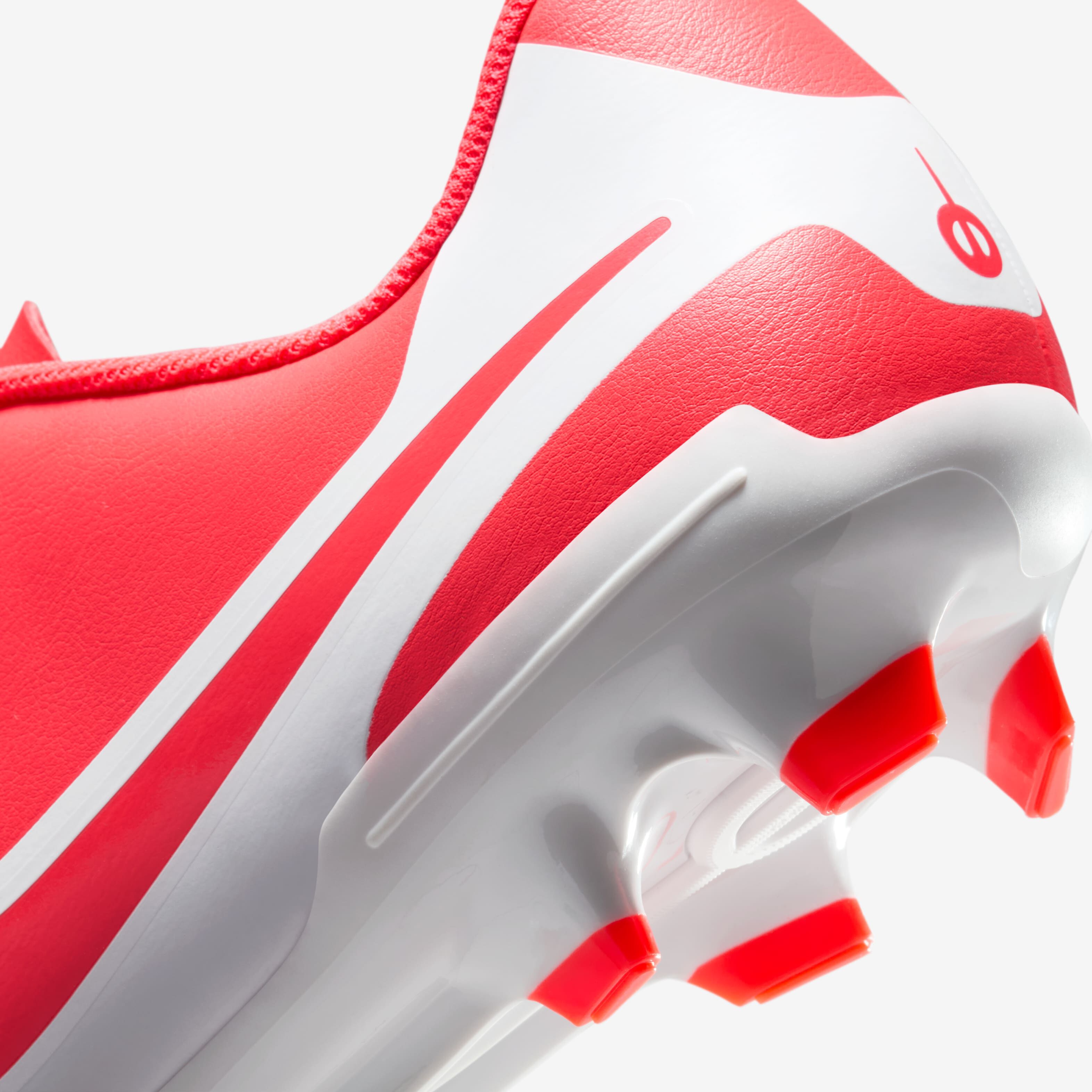 Nike Tiempo Legend 10 Club image number 8