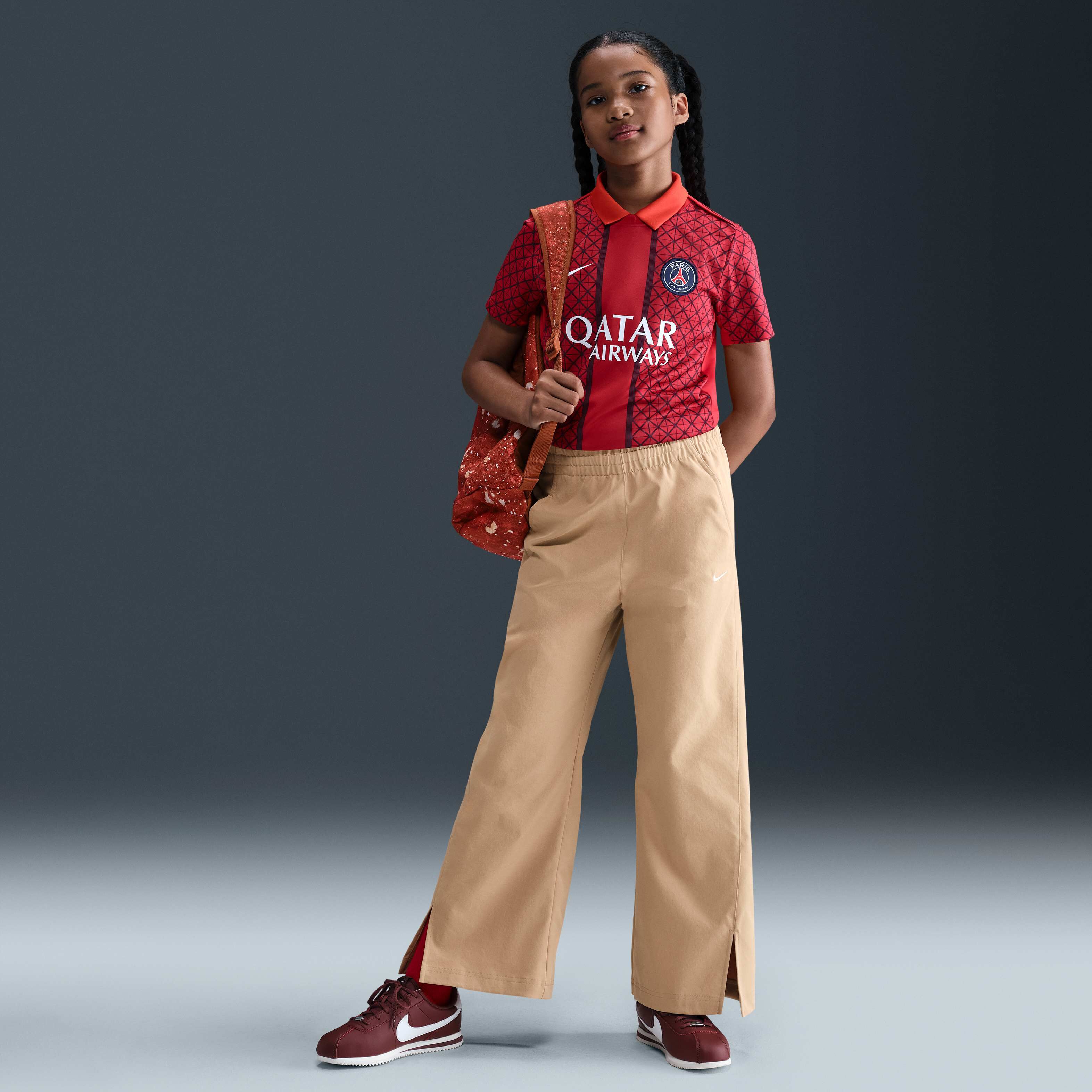 نايكي سبورتسوير image number 0