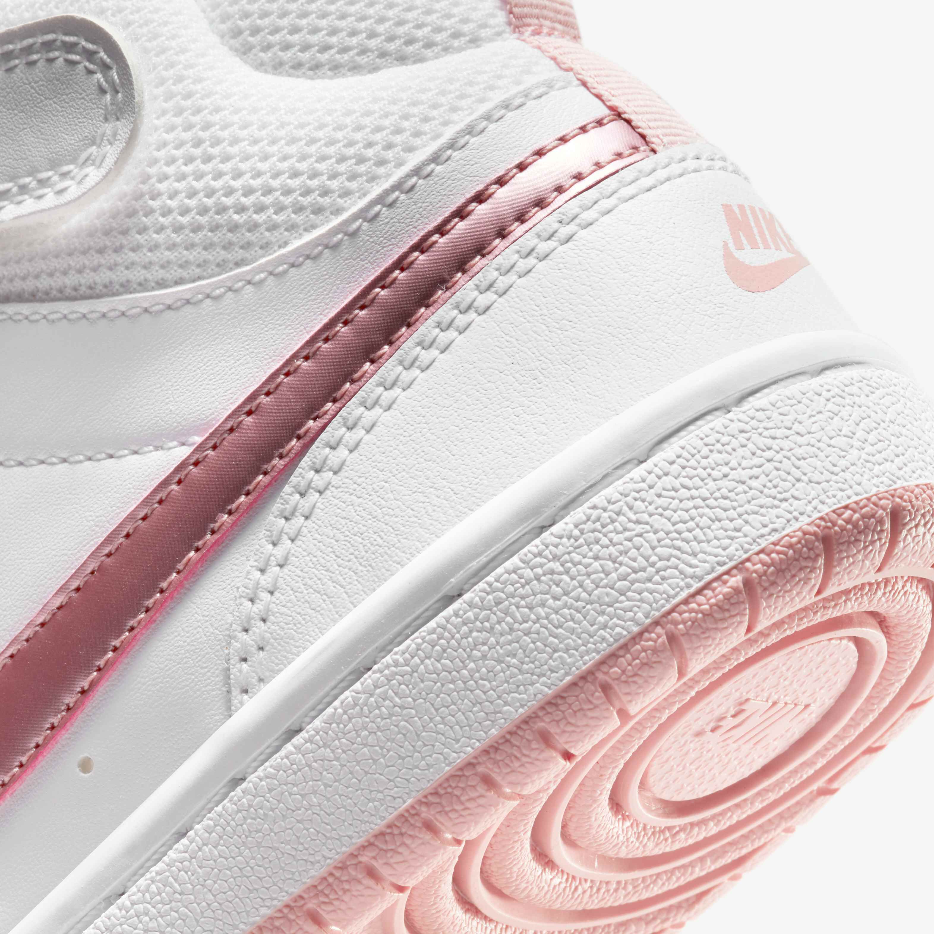 نايكي كورت بورو ميد 2 image number 7