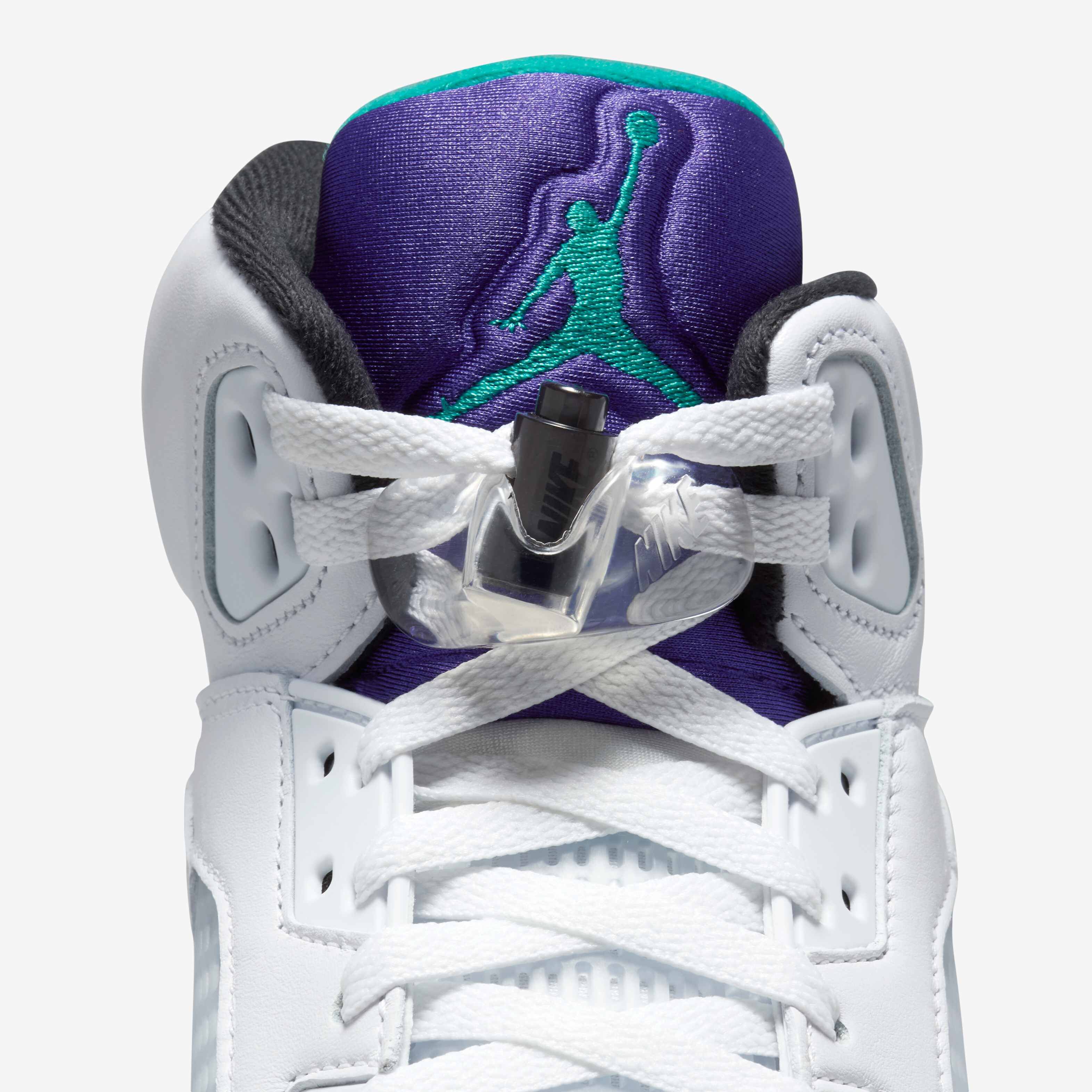 Air Jordan 5 Retro 'Grape' image number 9