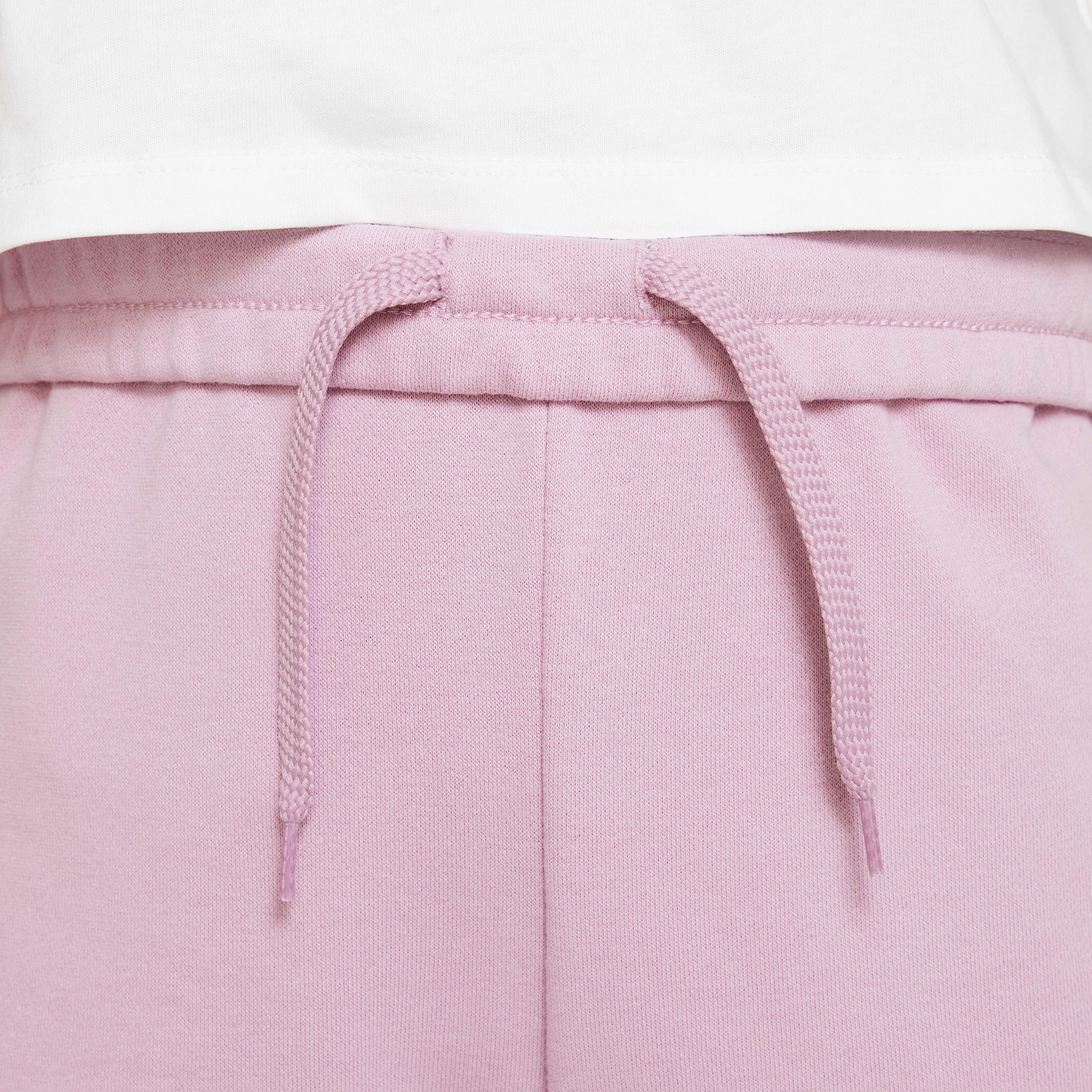 نايكي سبورتسوير image number 2