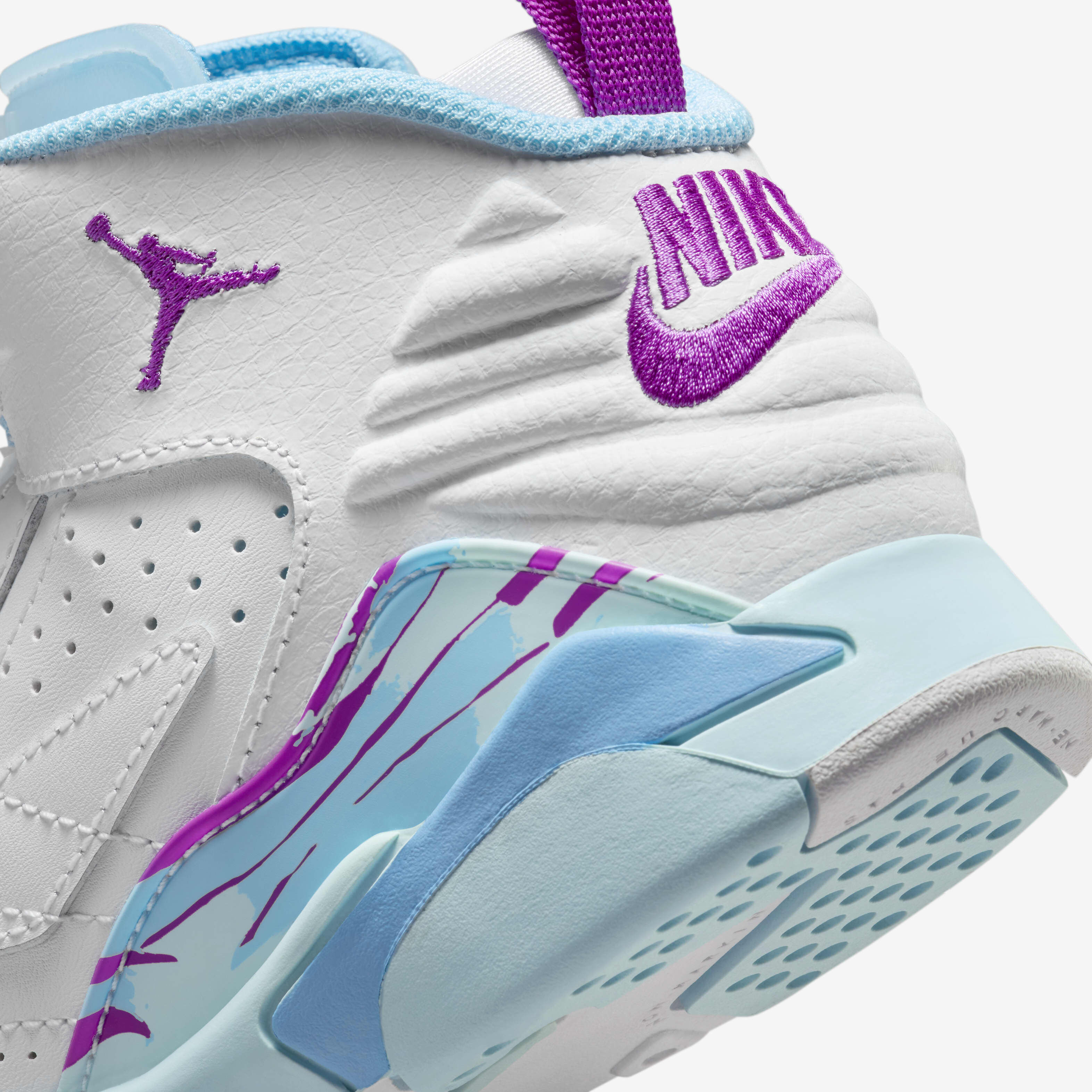 جمبمان ام في بي image number 7