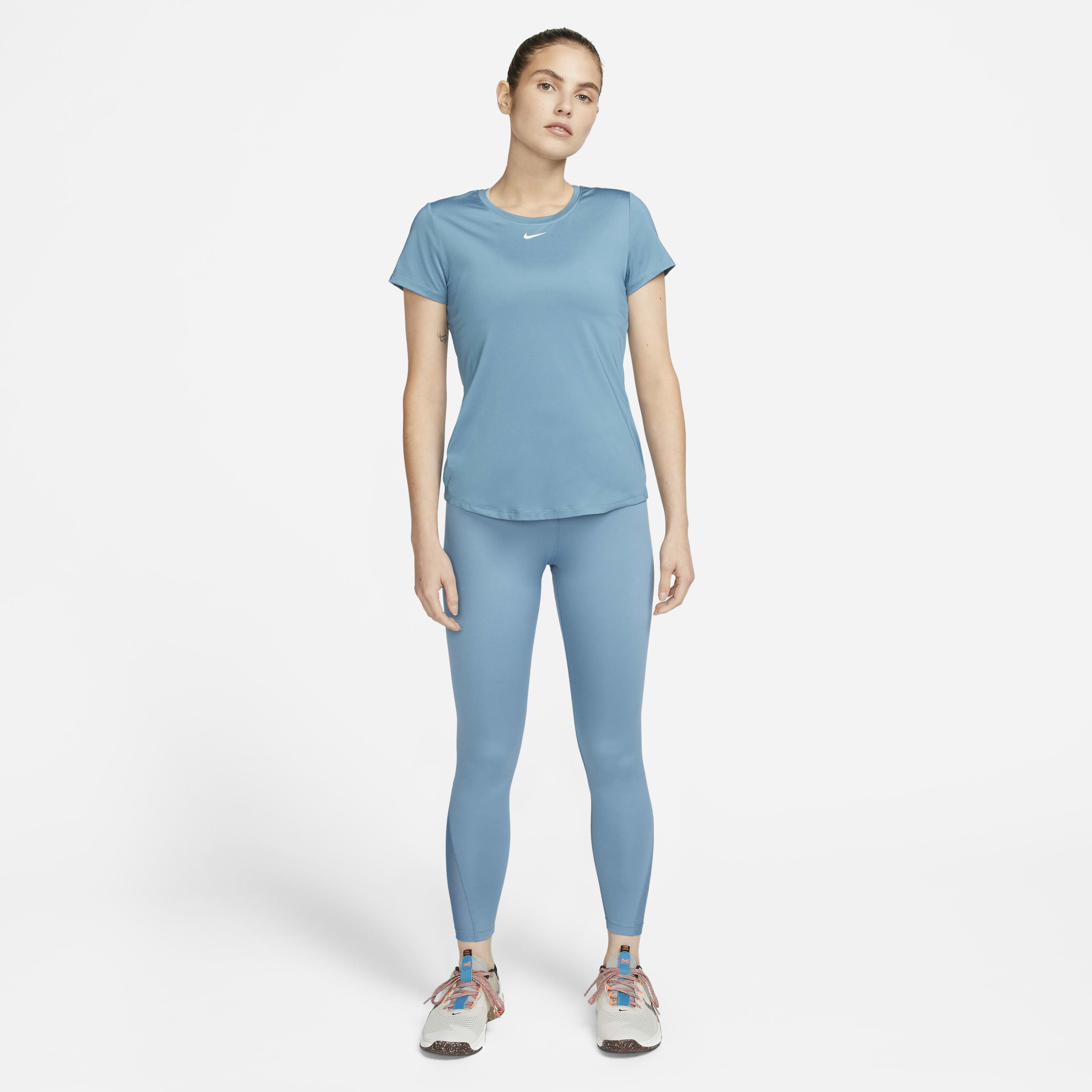 Nike One image number 5