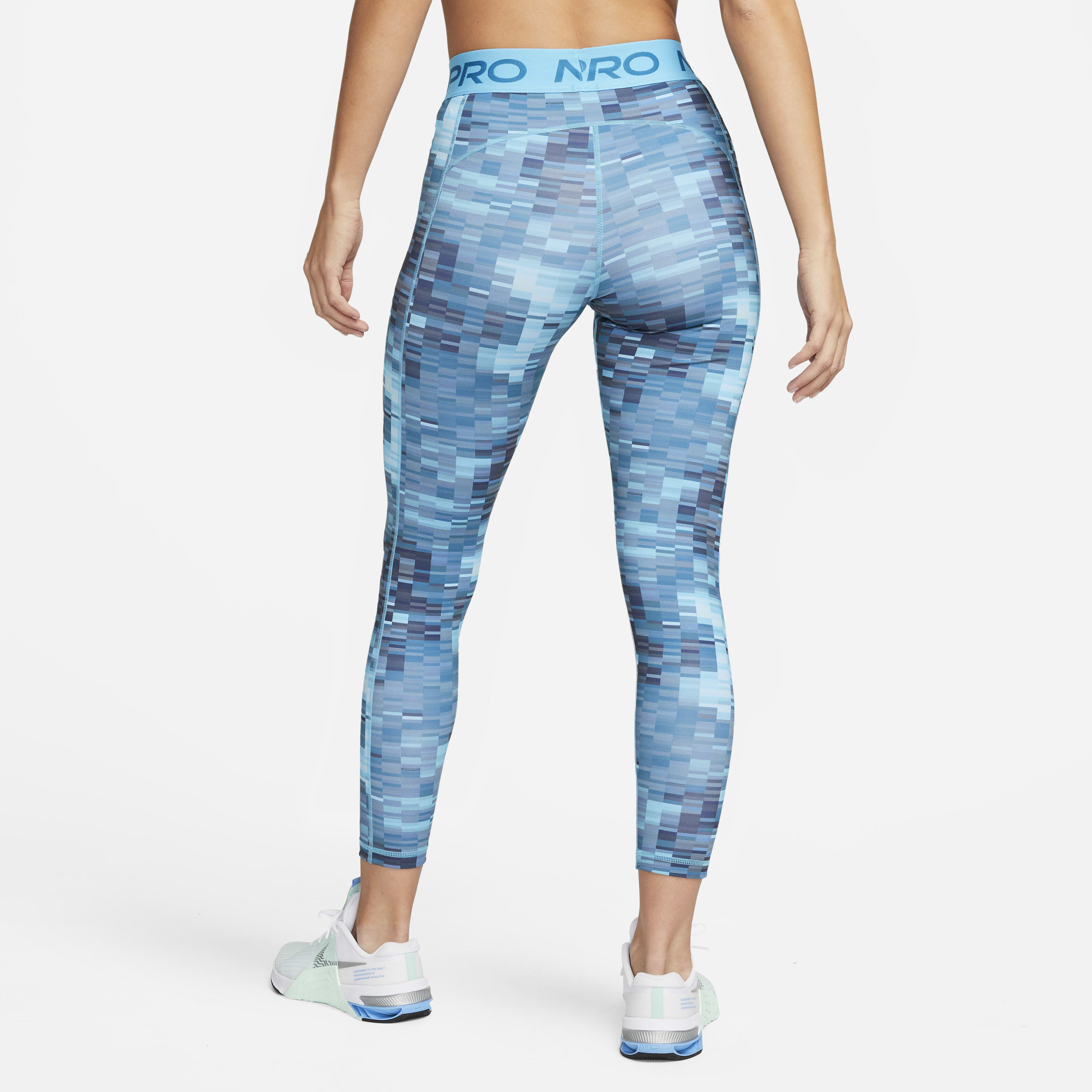 نايكي برو image number 1