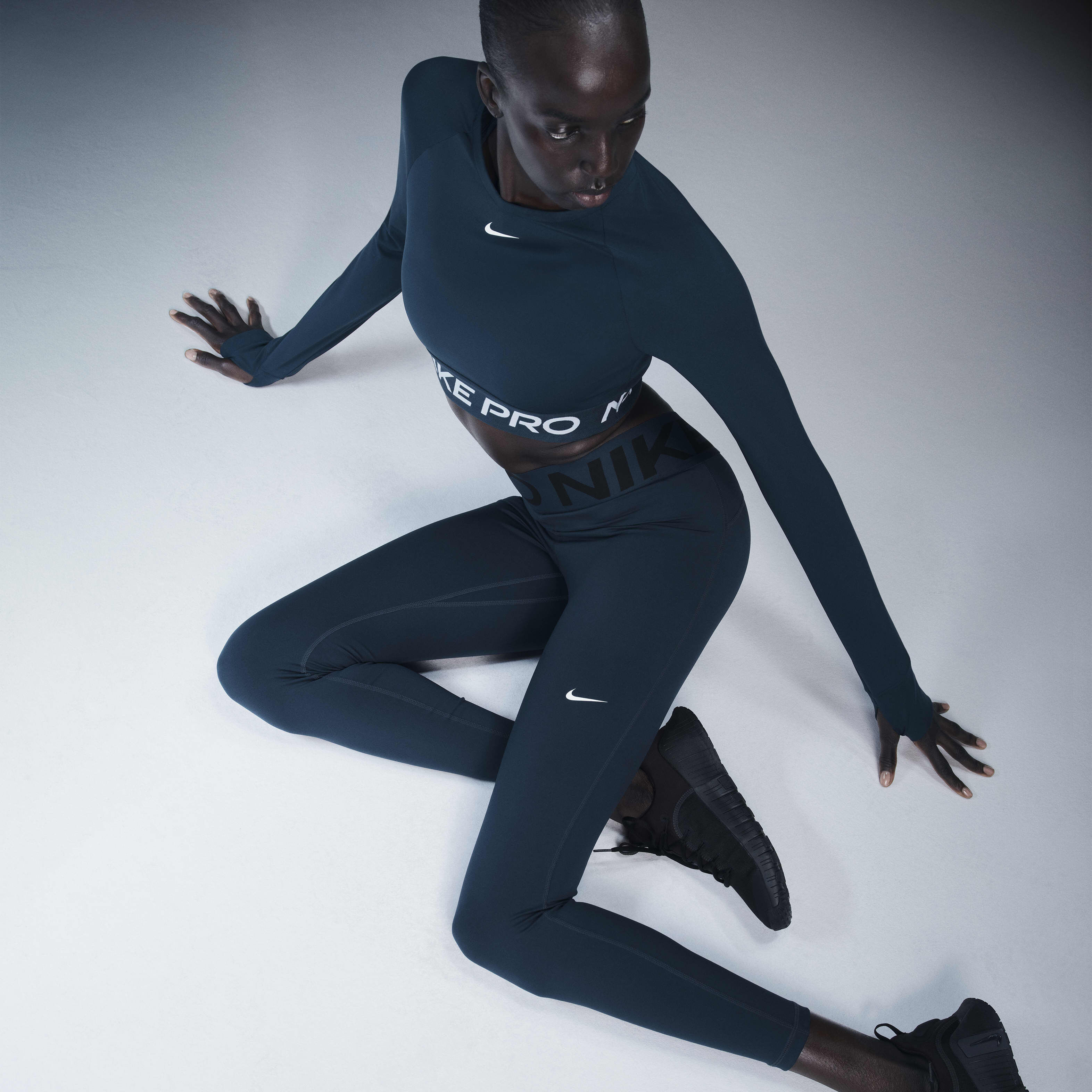 Nike sculpt performance tights outlet