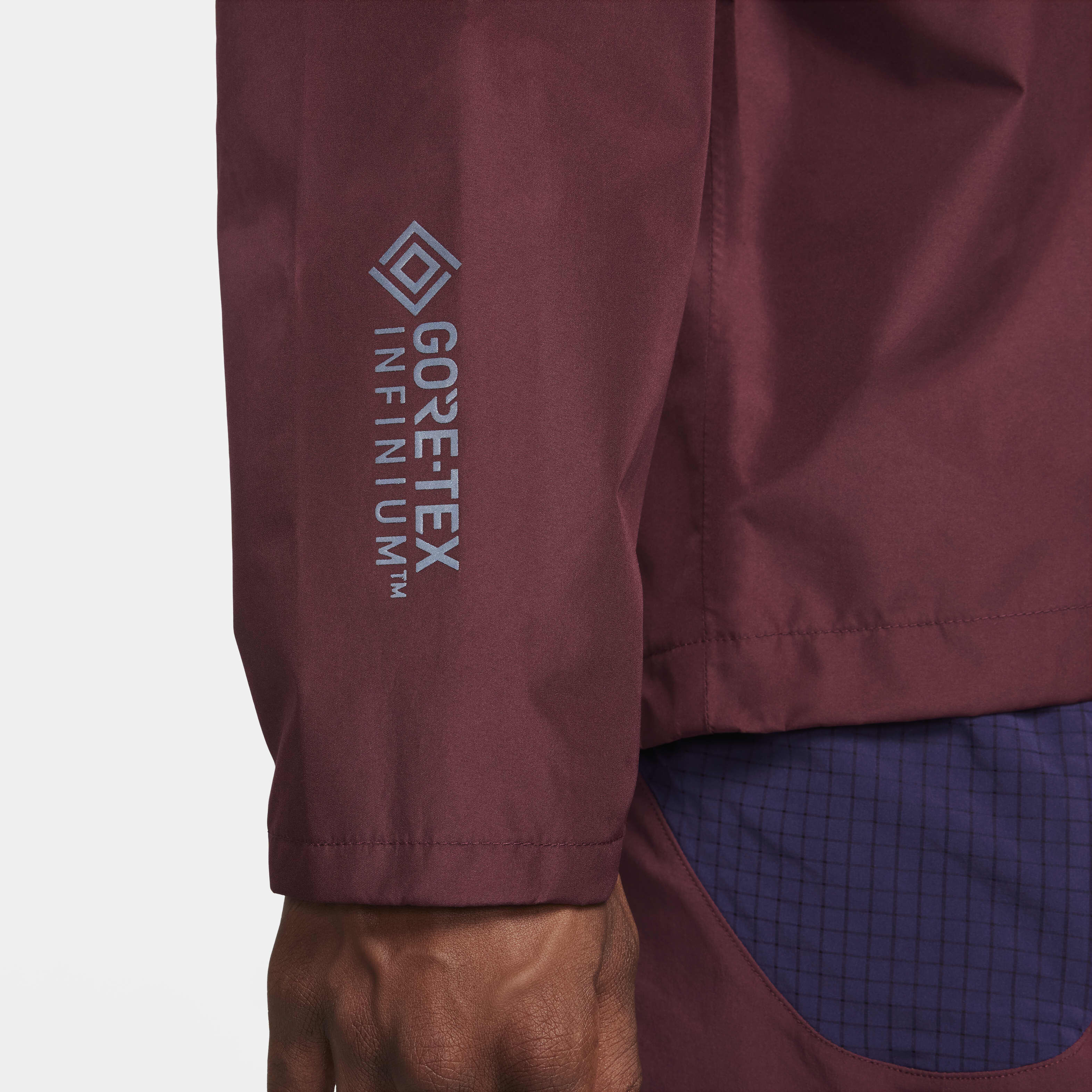 نايكي تريل 'كوزميك بيكس' جور-تيكس انفينيوم image number 5