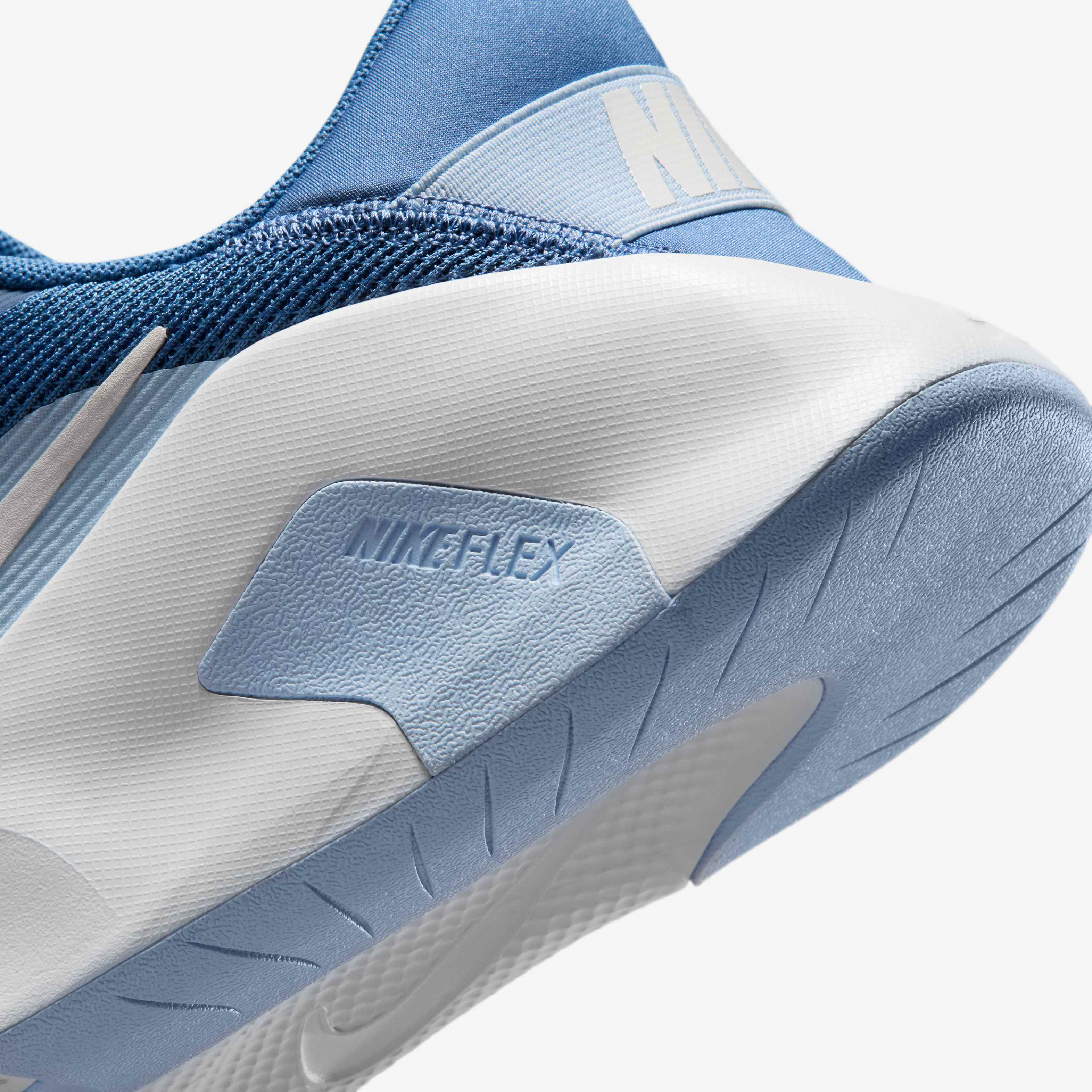 Nike Flex Train image number 7