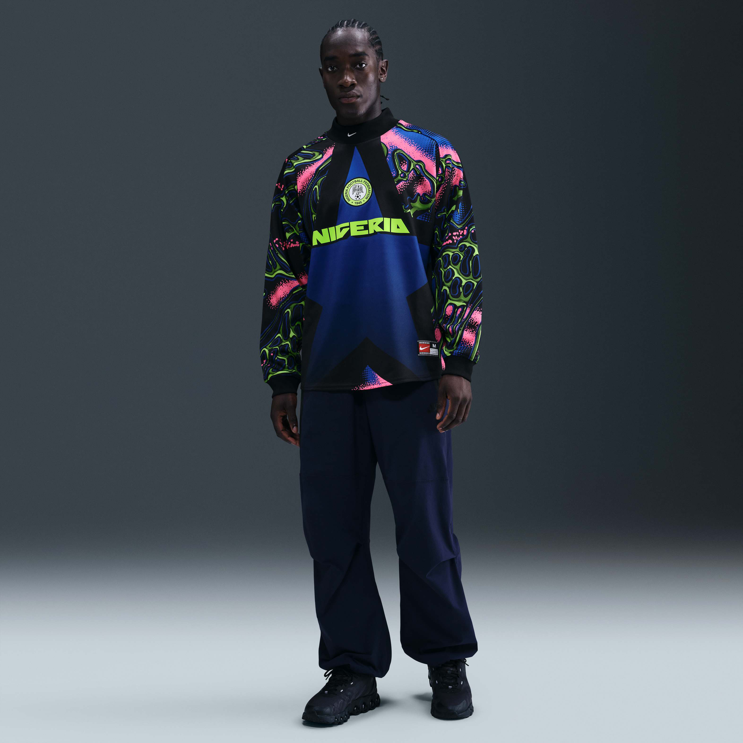 Nigeria Hollywood Keeper image number 3