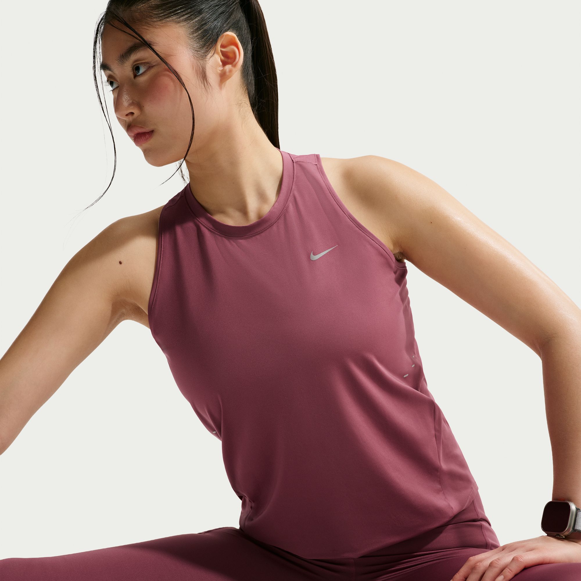Nike Swift image number 3