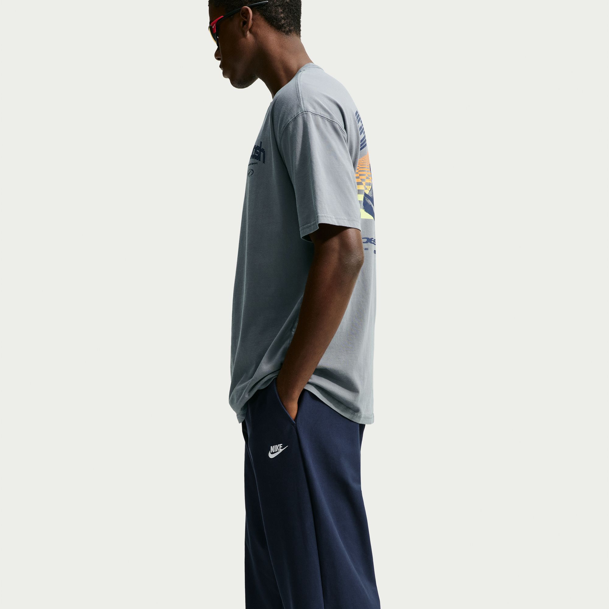 Nike Sportswear Club image number 4
