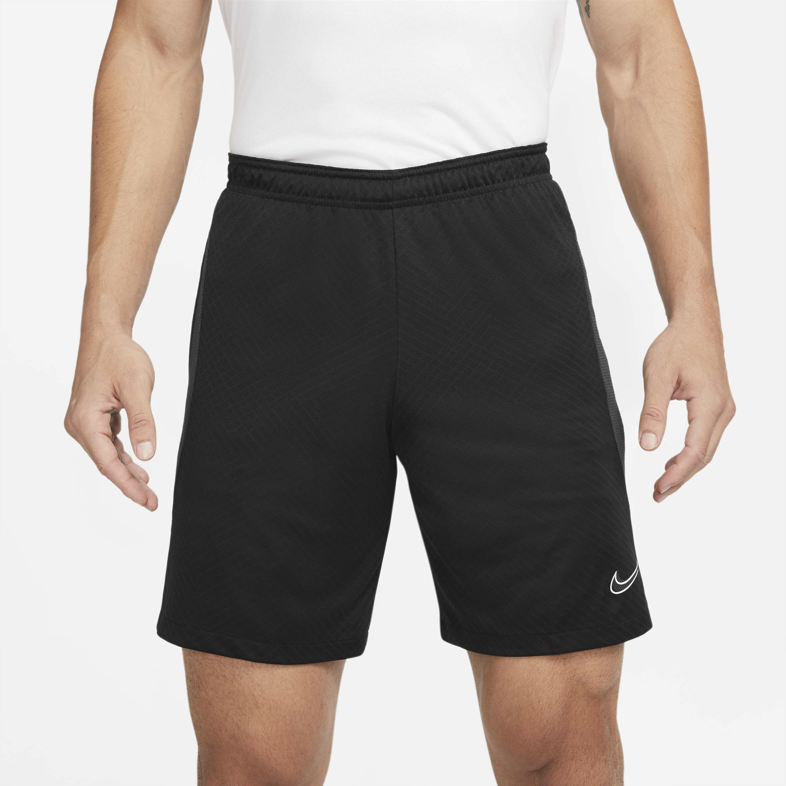 Nike Dri-FIT Strike image number 1